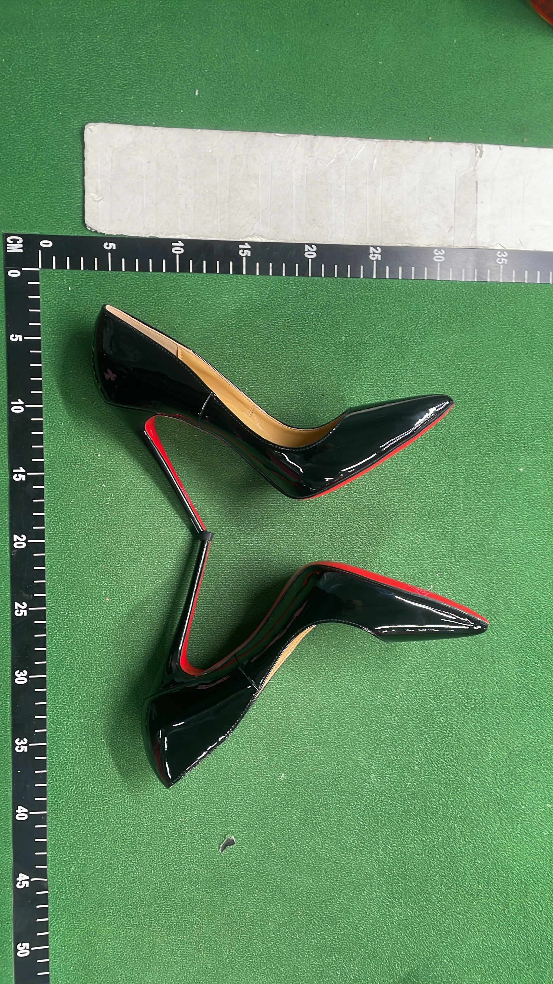 Sneakers — QC-foto 2 av 20
