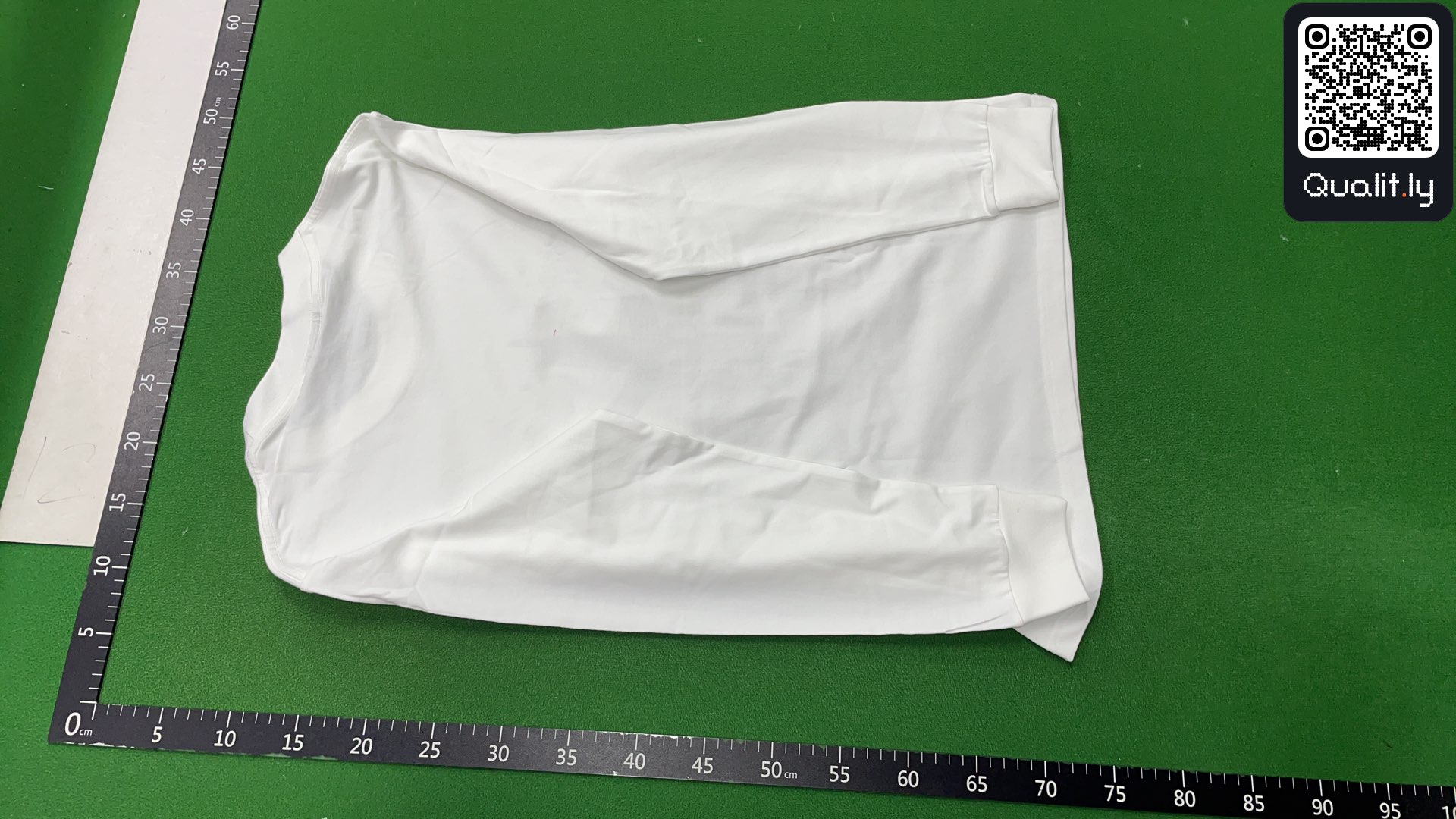 T-shirt — QC-foto 3 van 4