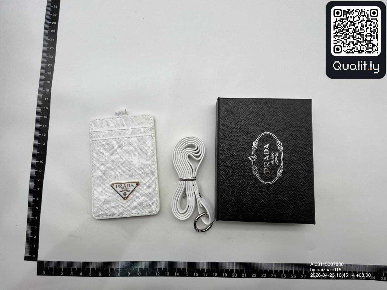 Cartera — foto QC 3 de 37