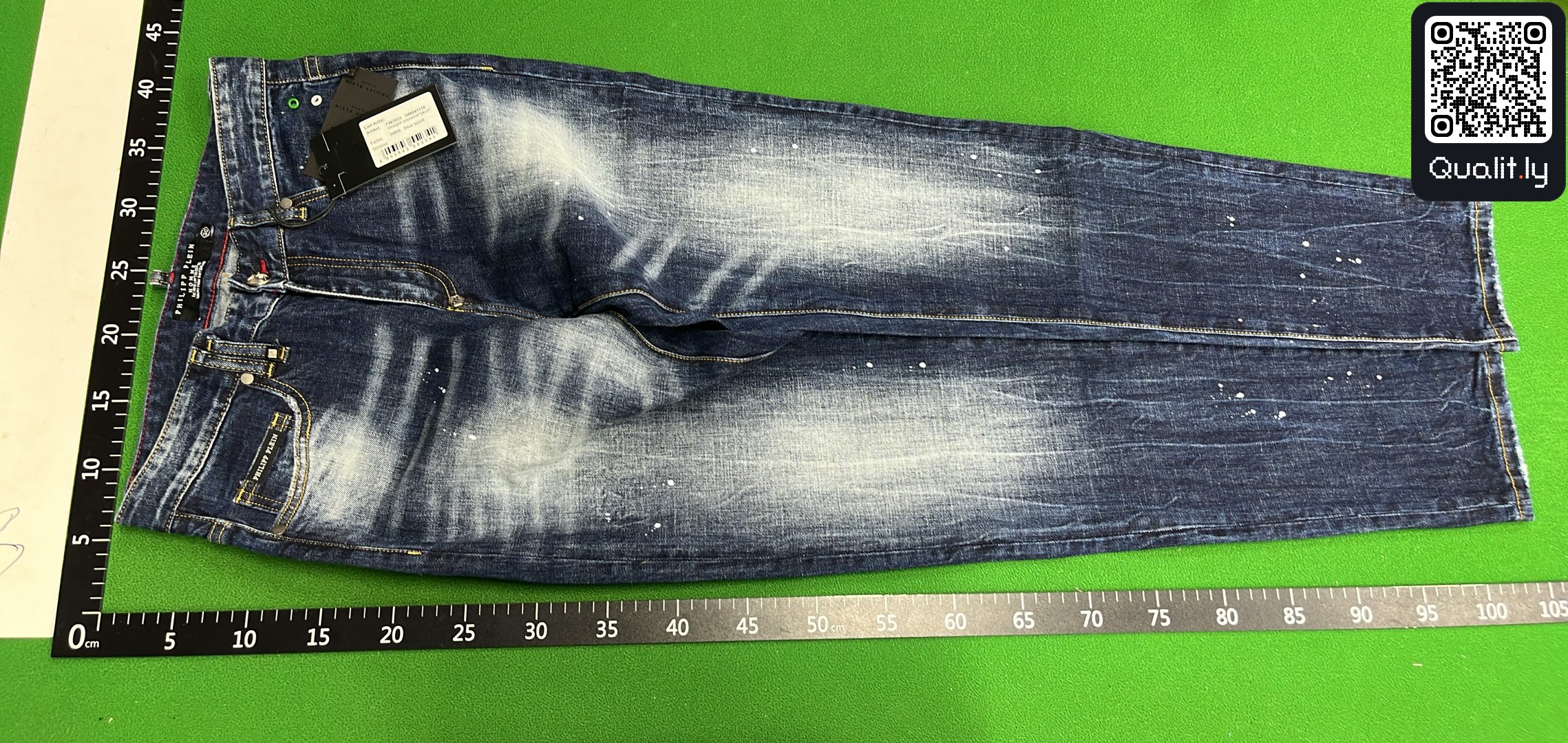 Jeans — QC-foto 2 av 8