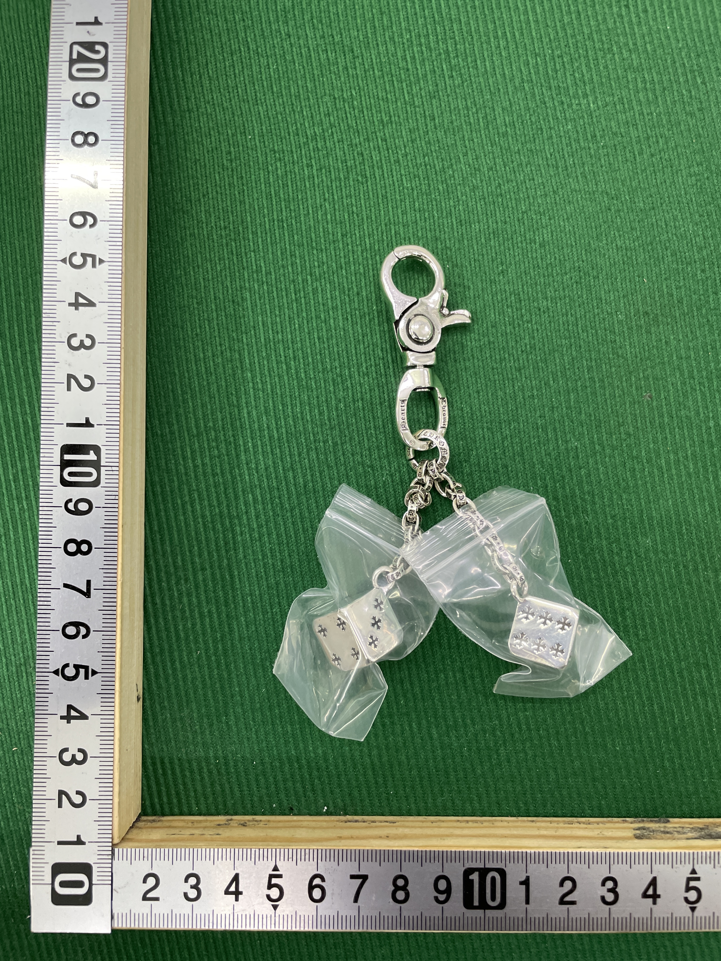 Bag QC photo 1 of 45