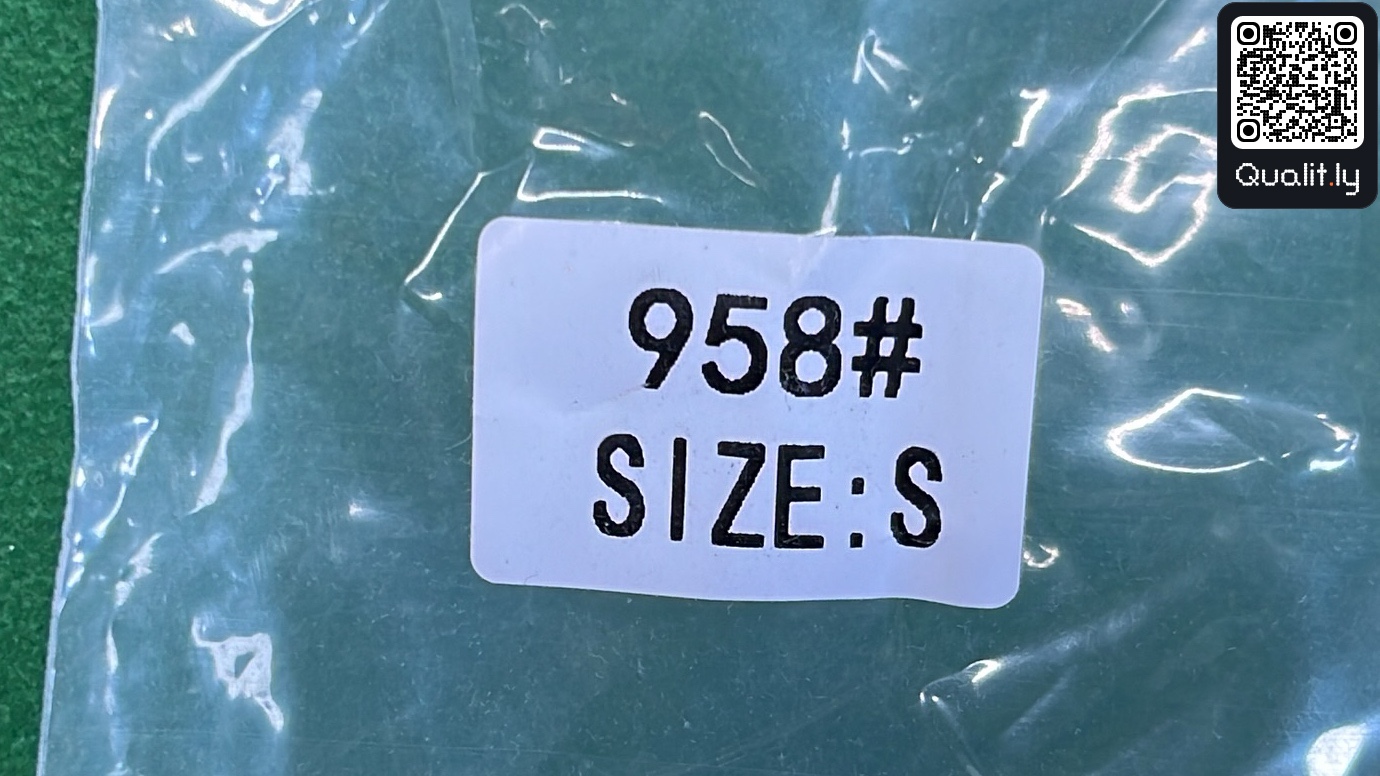 Pants QC photo 1 of 15