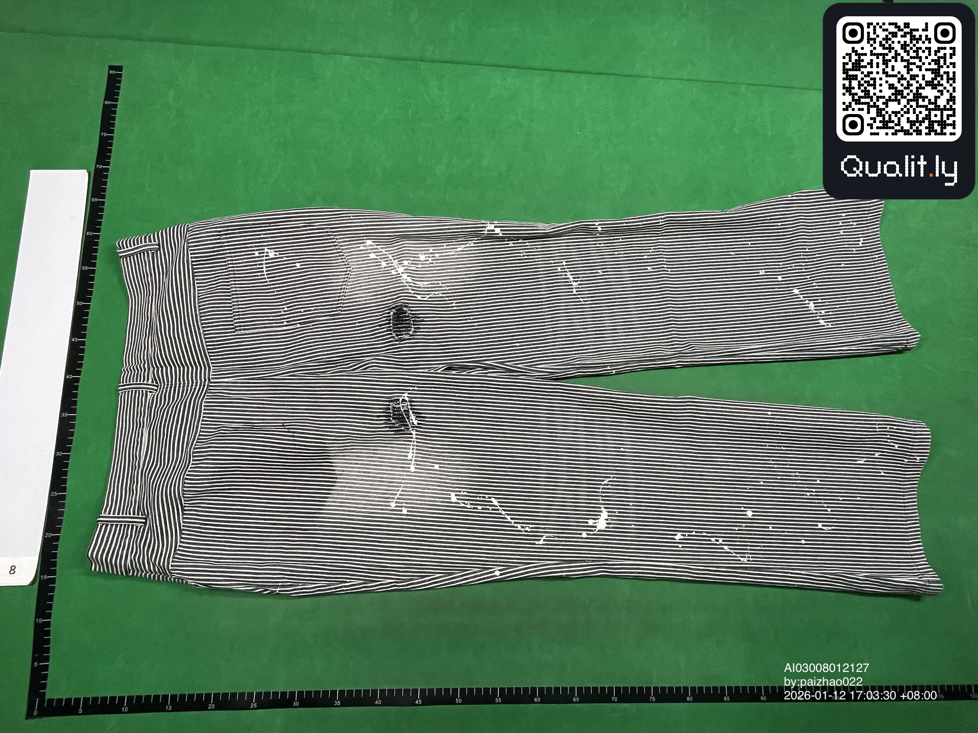 Jeans — foto QC 2 di 27