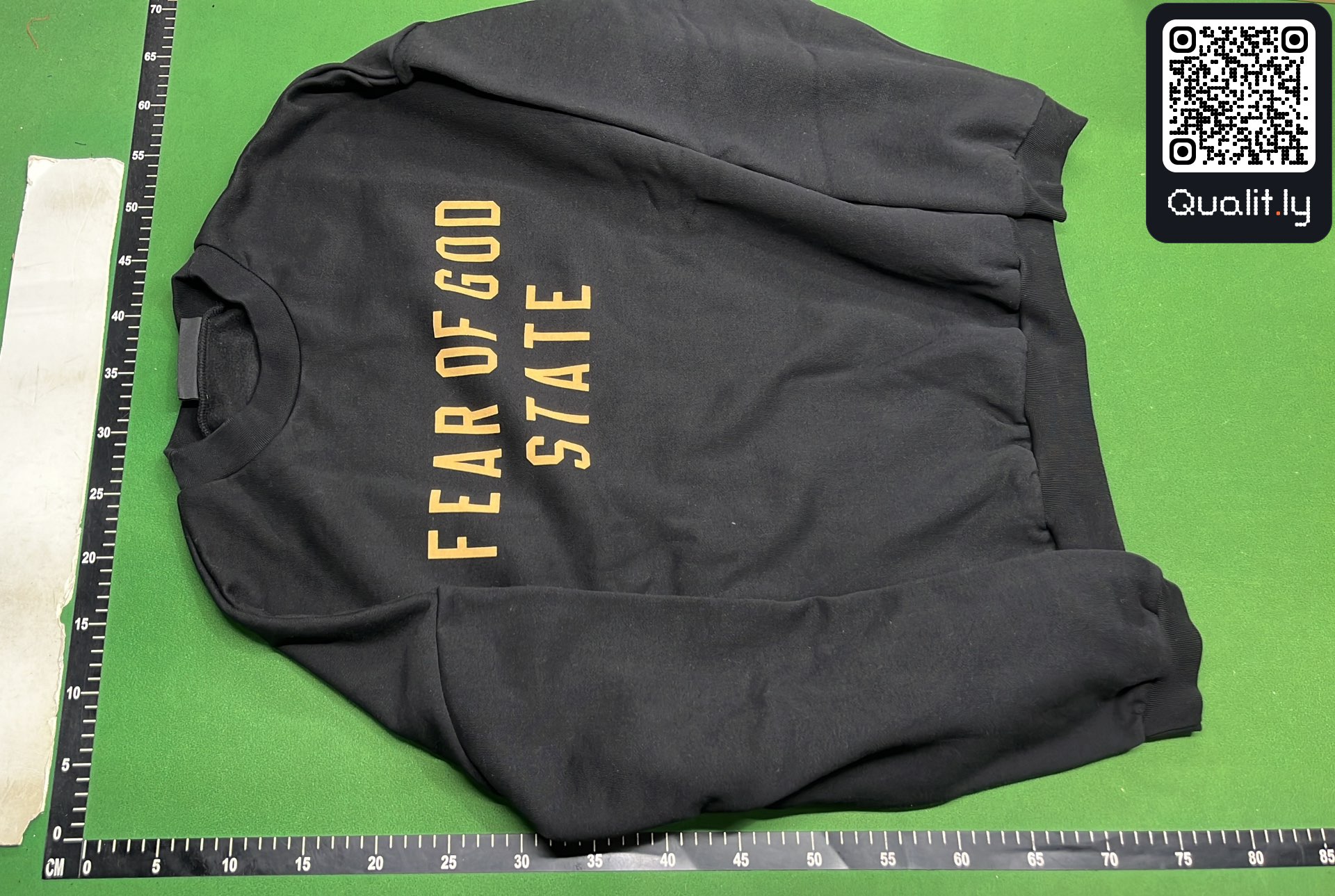 Hoodie QC photo 2 of 8
