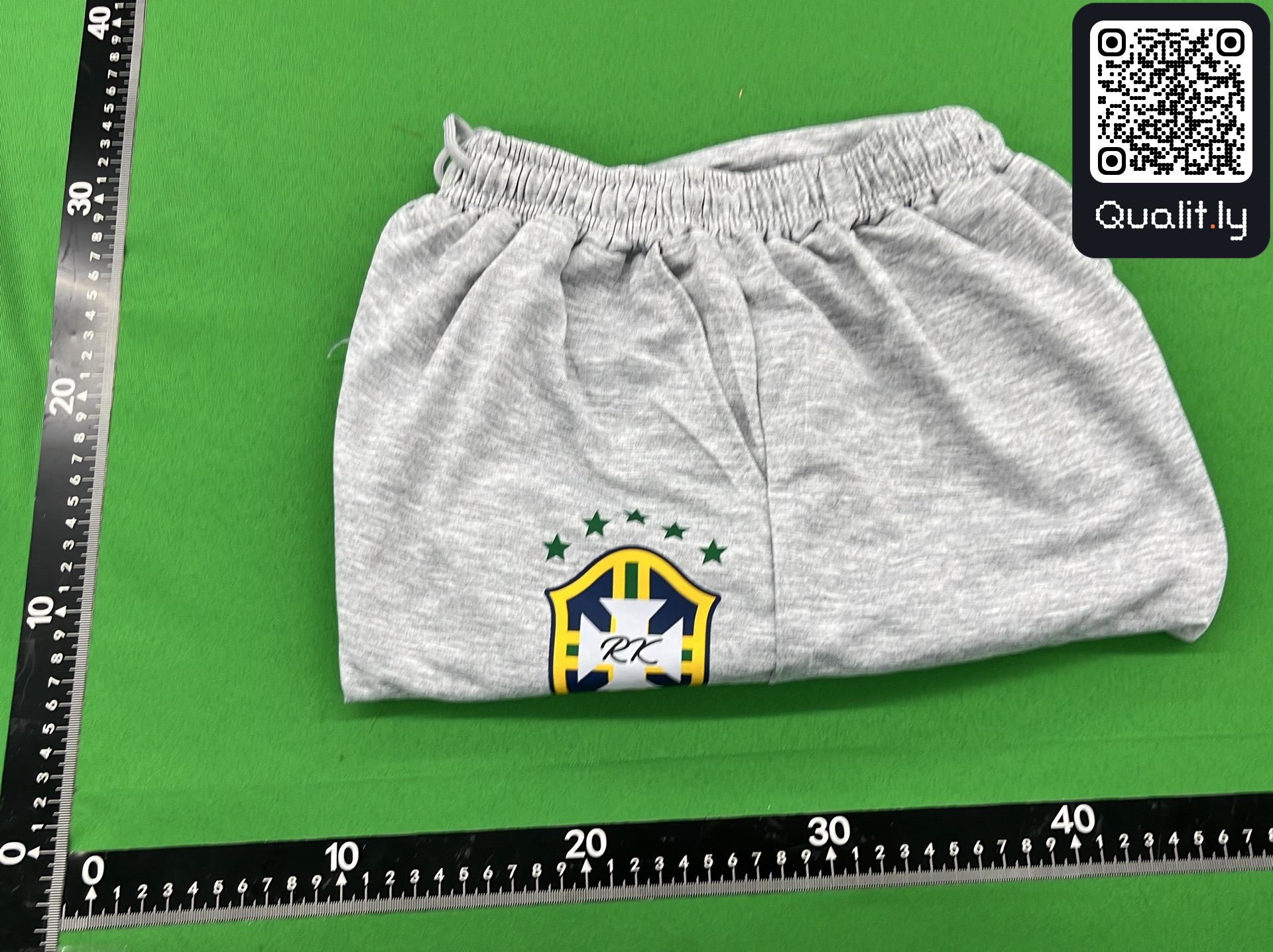 Camisola com capuz — foto QC 1 de 52