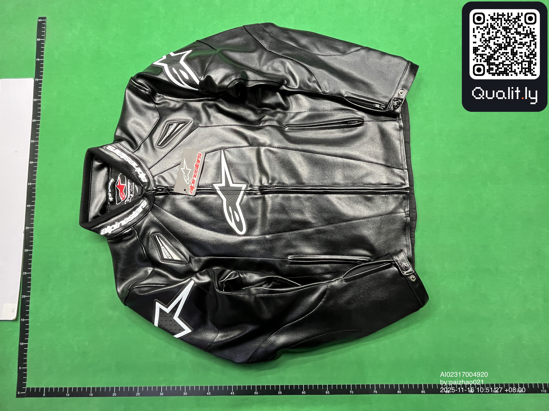 Jacket QC photo 3 of 40