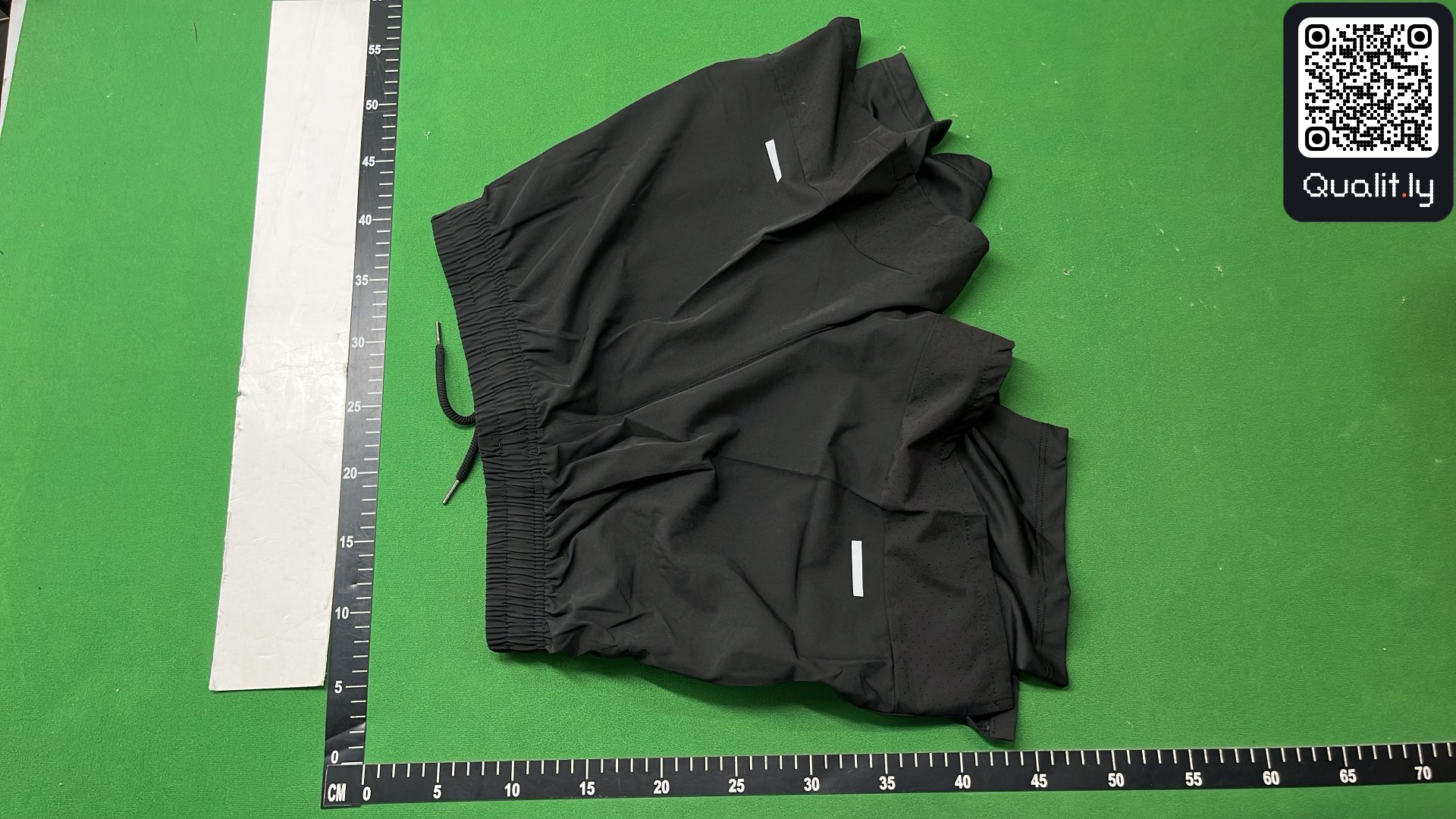 Shorts — QC-foto 3 av 8