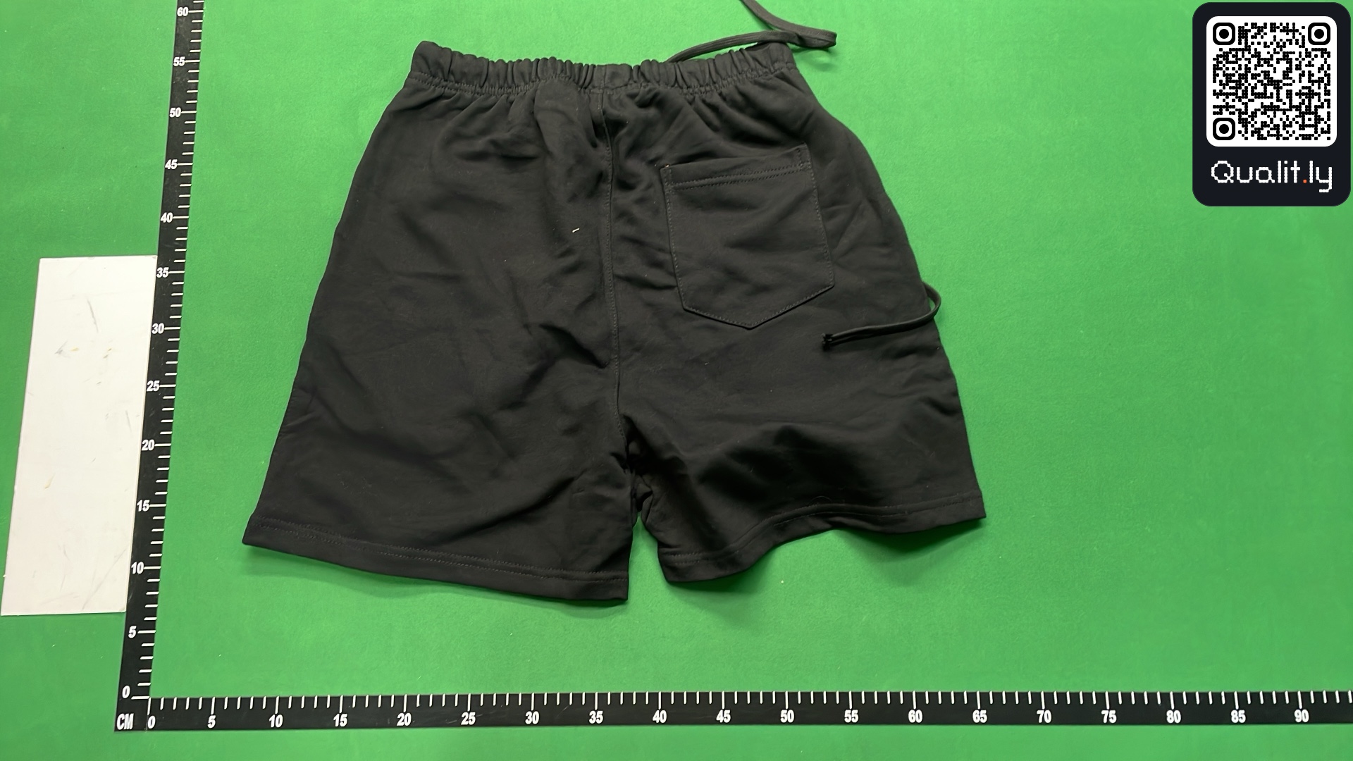 Shorts QC photo 3 of 8