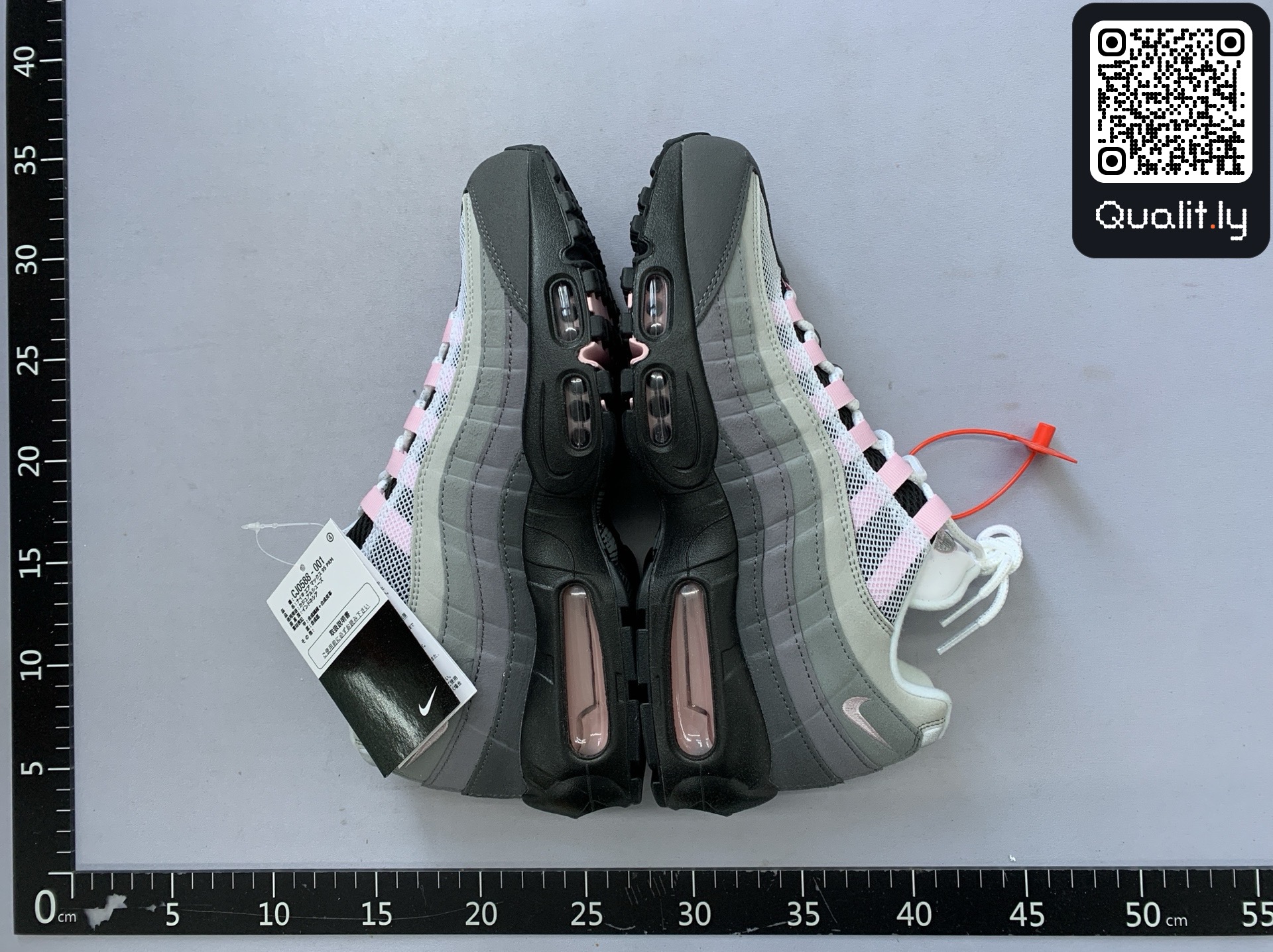 T恤 QC 照片 3 / 18