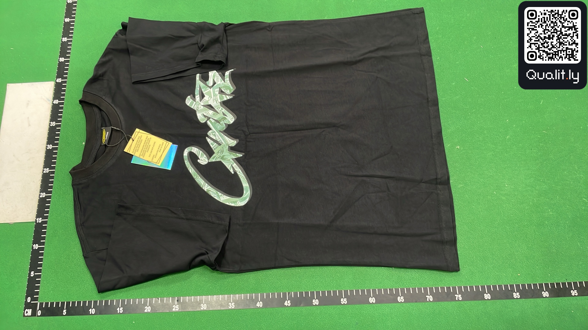 Tシャツ QC写真 2/4