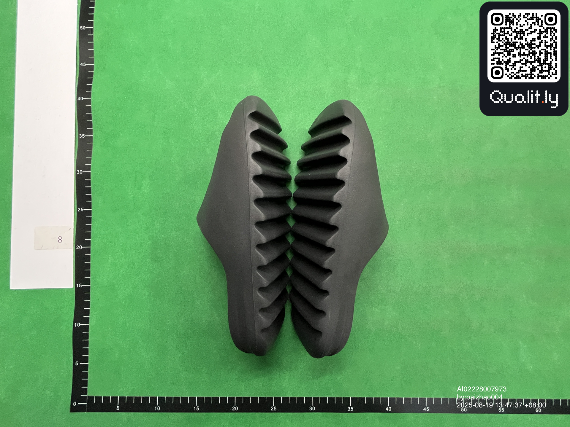 Sneakers — QC-foto 3 av 30