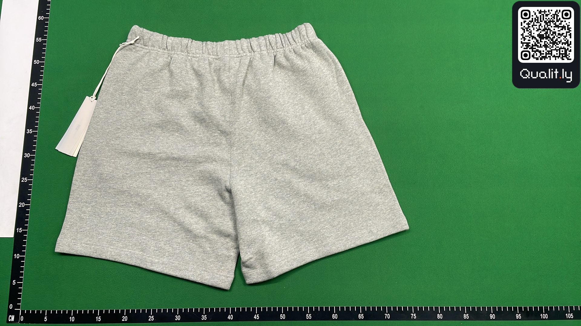 Shorts QC photo 3 of 137