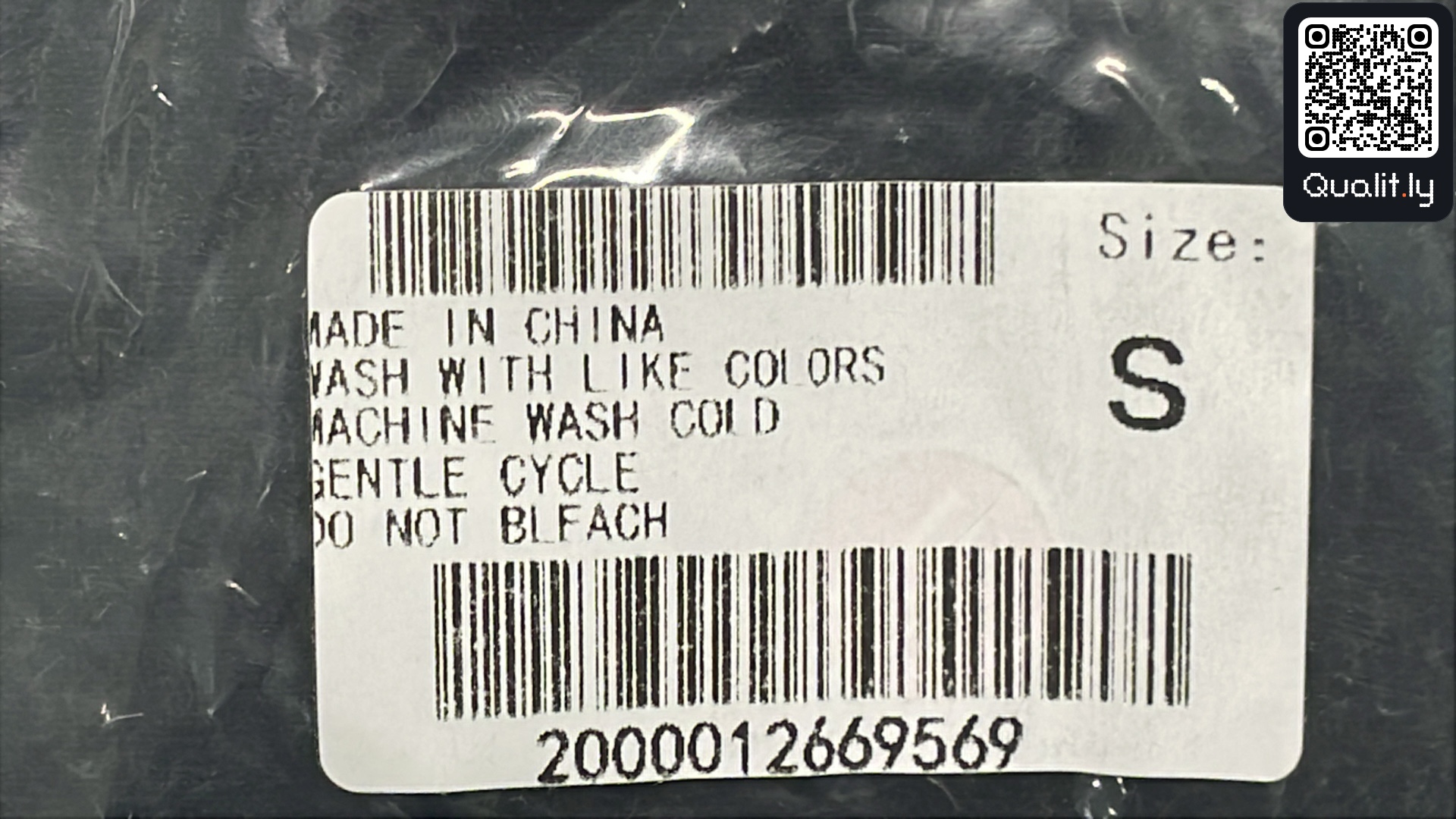 T-shirt — foto QC 1 di 204