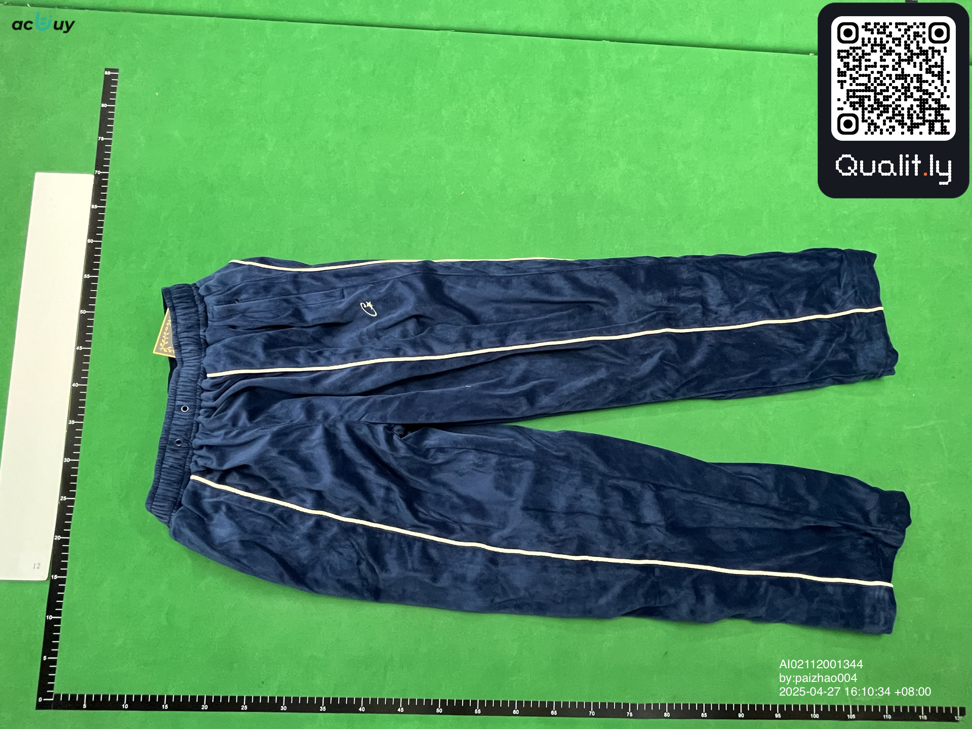 Pants QC photo 3 of 4
