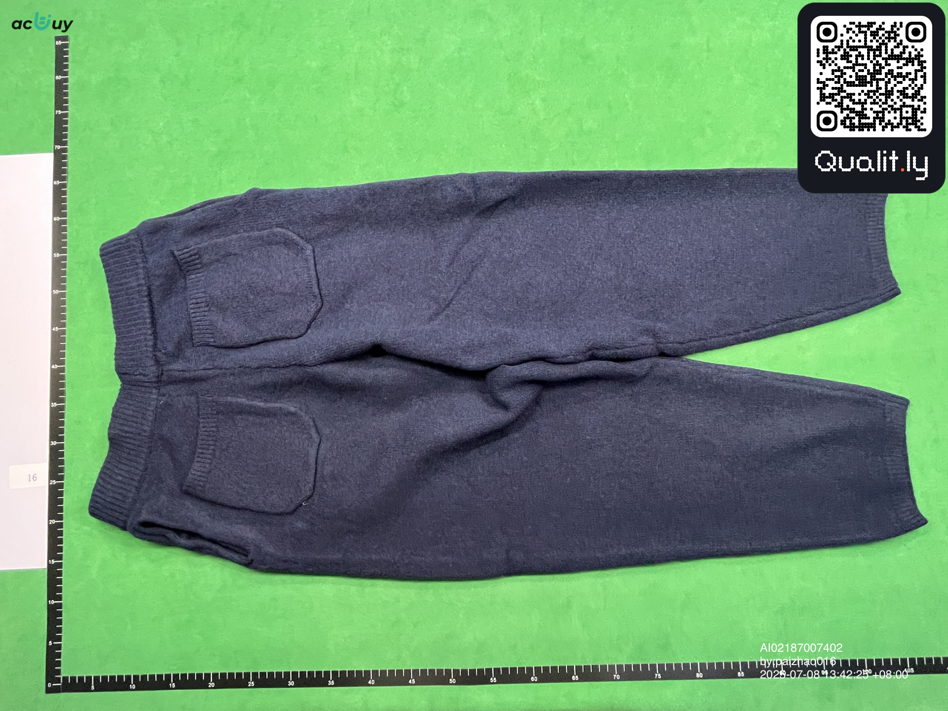 Pants QC photo 2 of 24