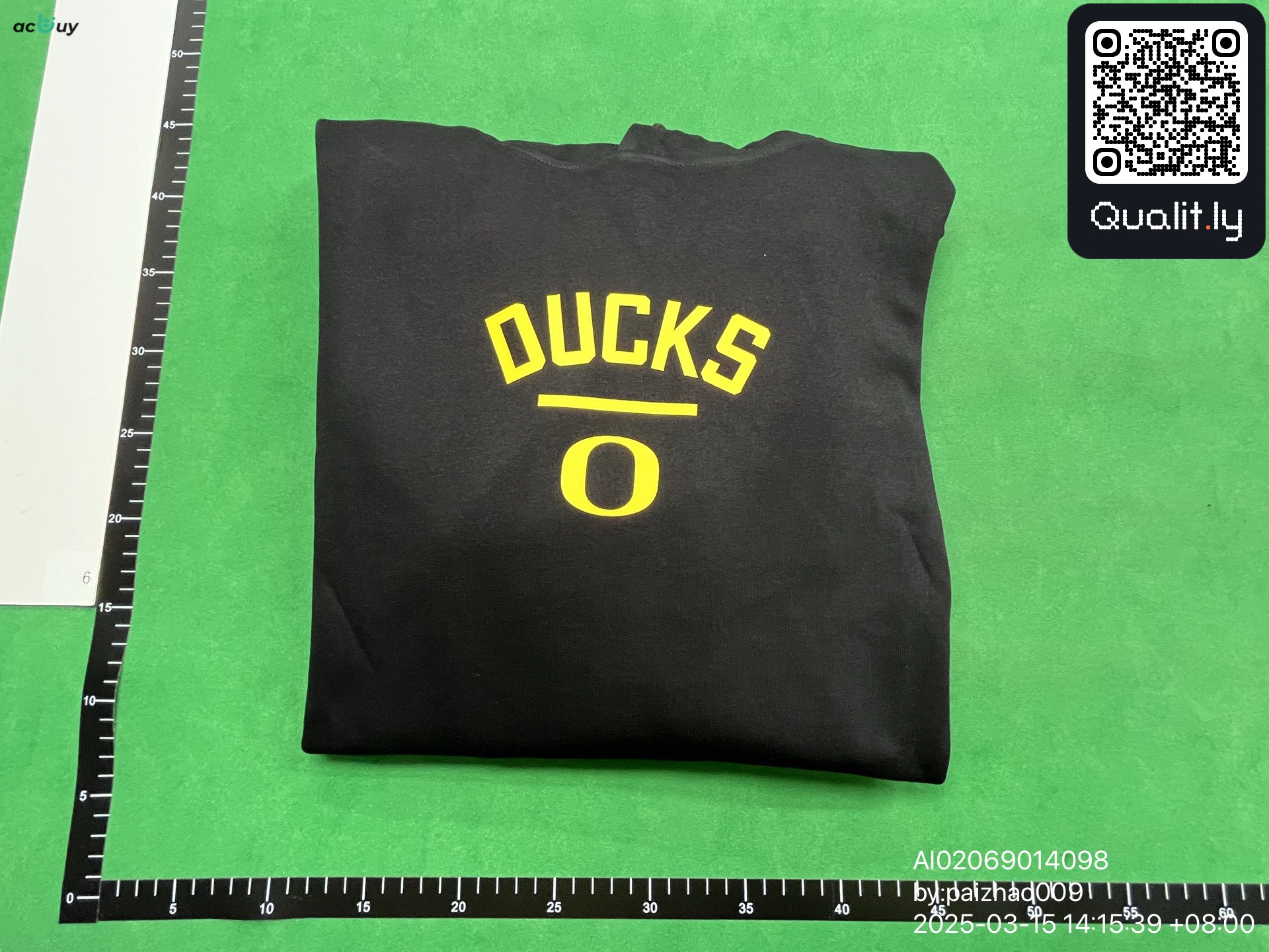 Sweatshirt — QC-Foto 1 von 4