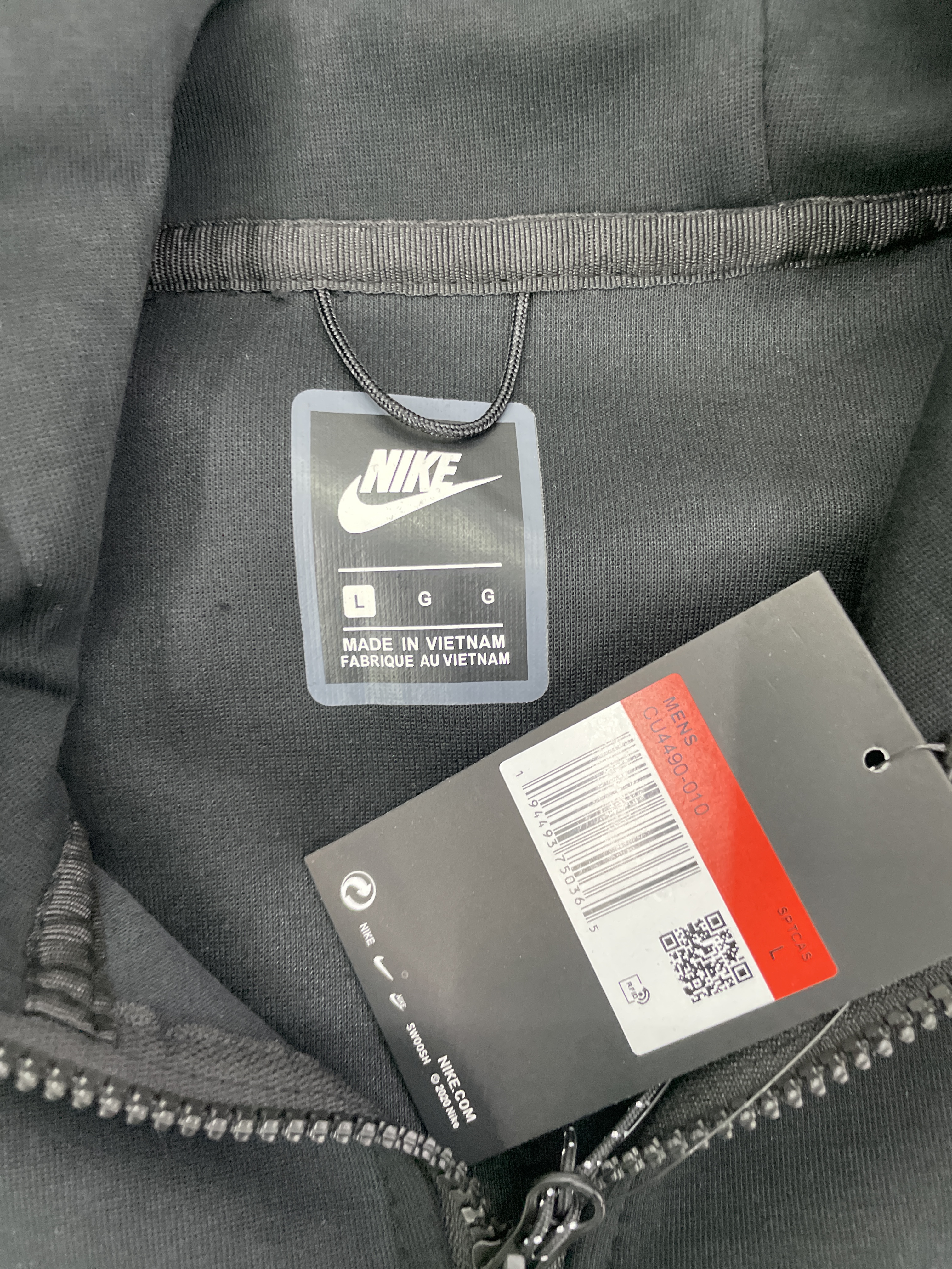 Sweat à capuche — photo QC 2 sur 55