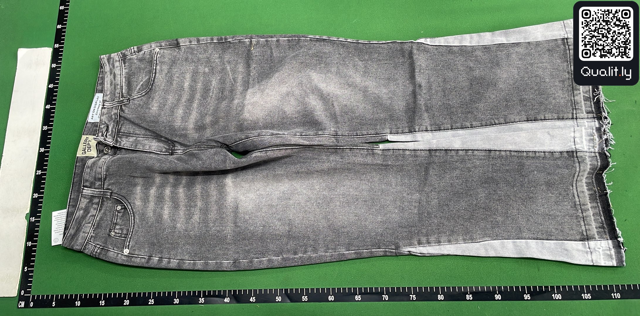 Byxor — QC-foto 2 av 195