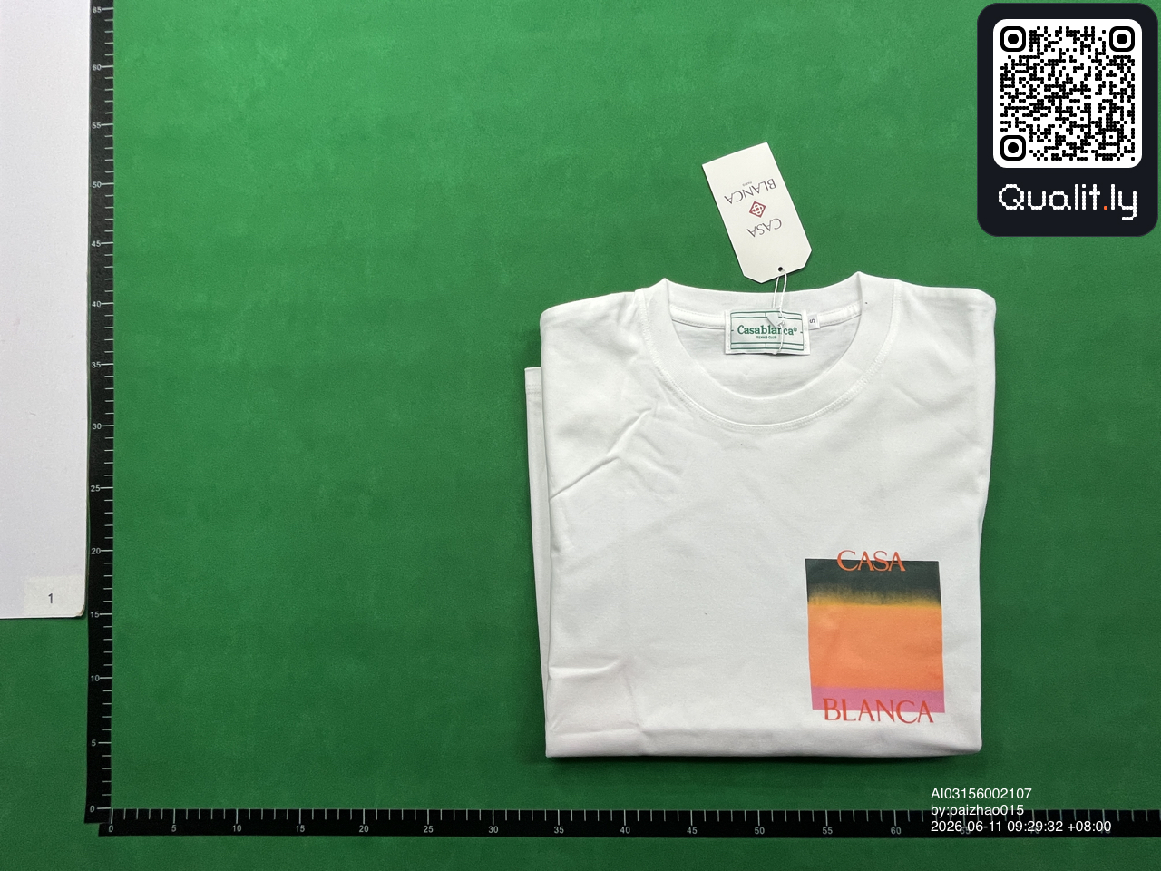 T-shirt — foto QC 2 di 234