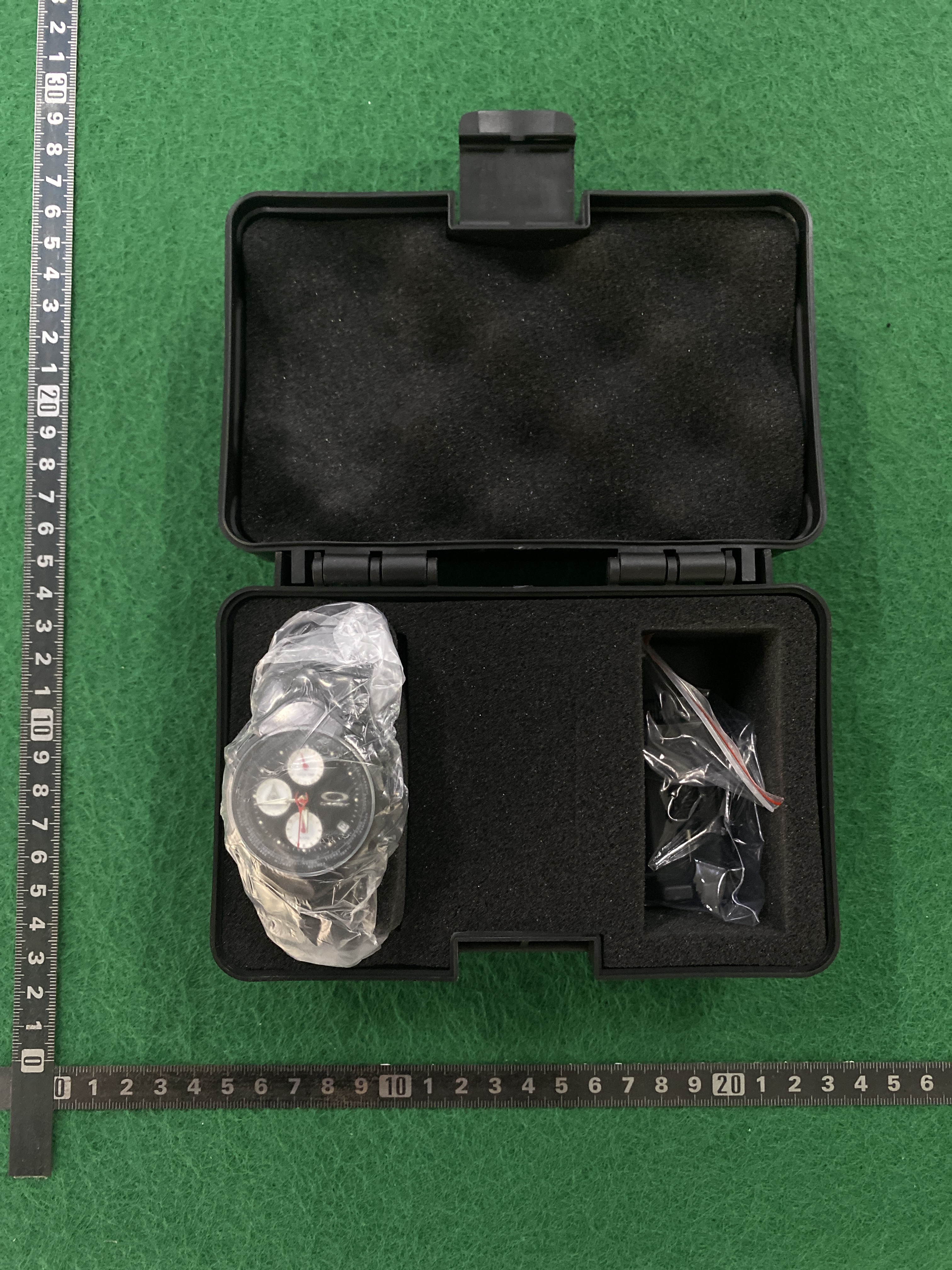 Orologio — foto QC 2 di 7