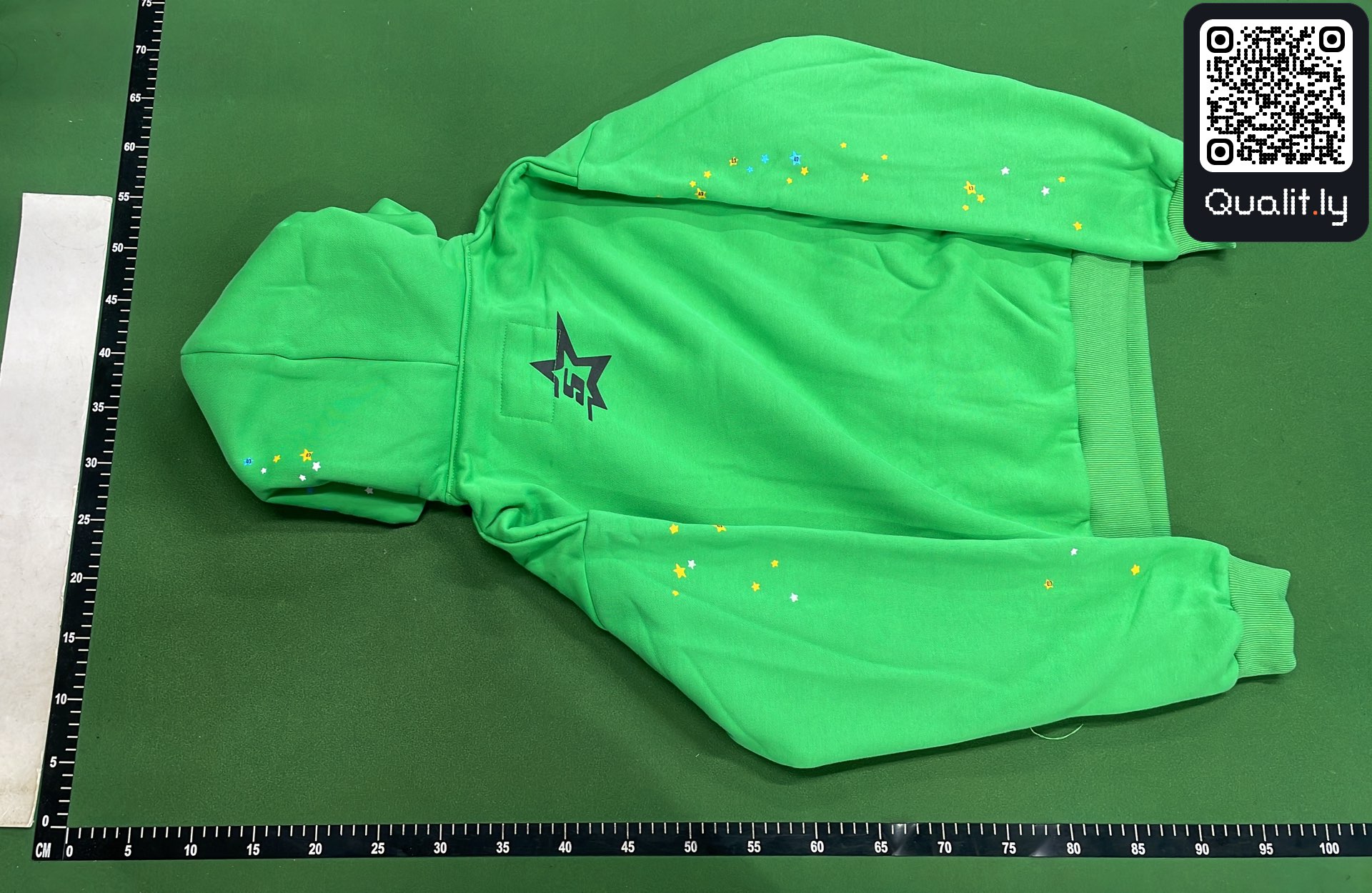 Camisola com capuz — foto QC 3 de 4