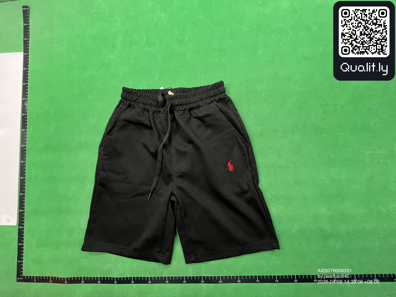 短裤 QC 照片 3 / 4