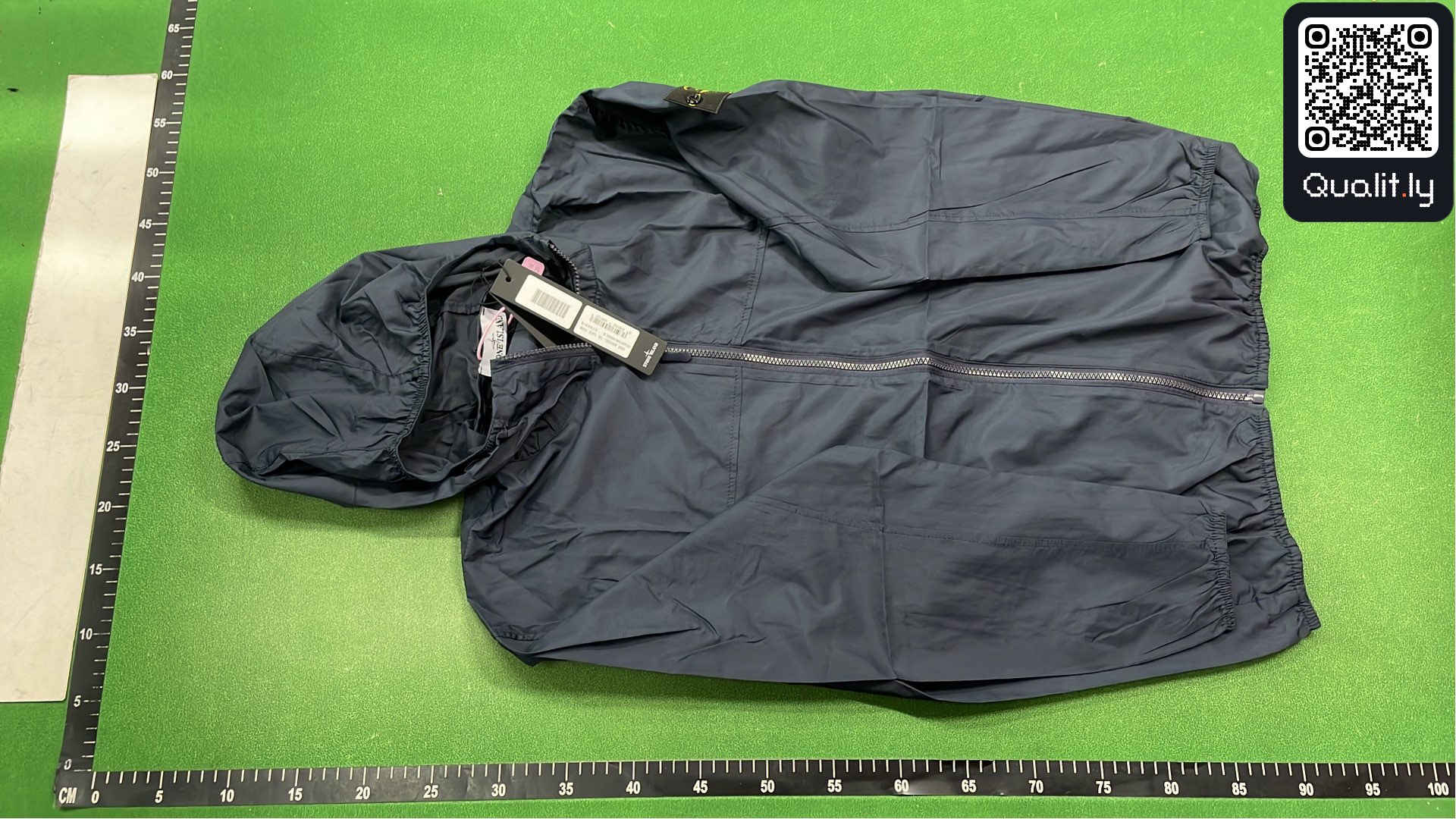Jacke — QC-Foto 2 von 90