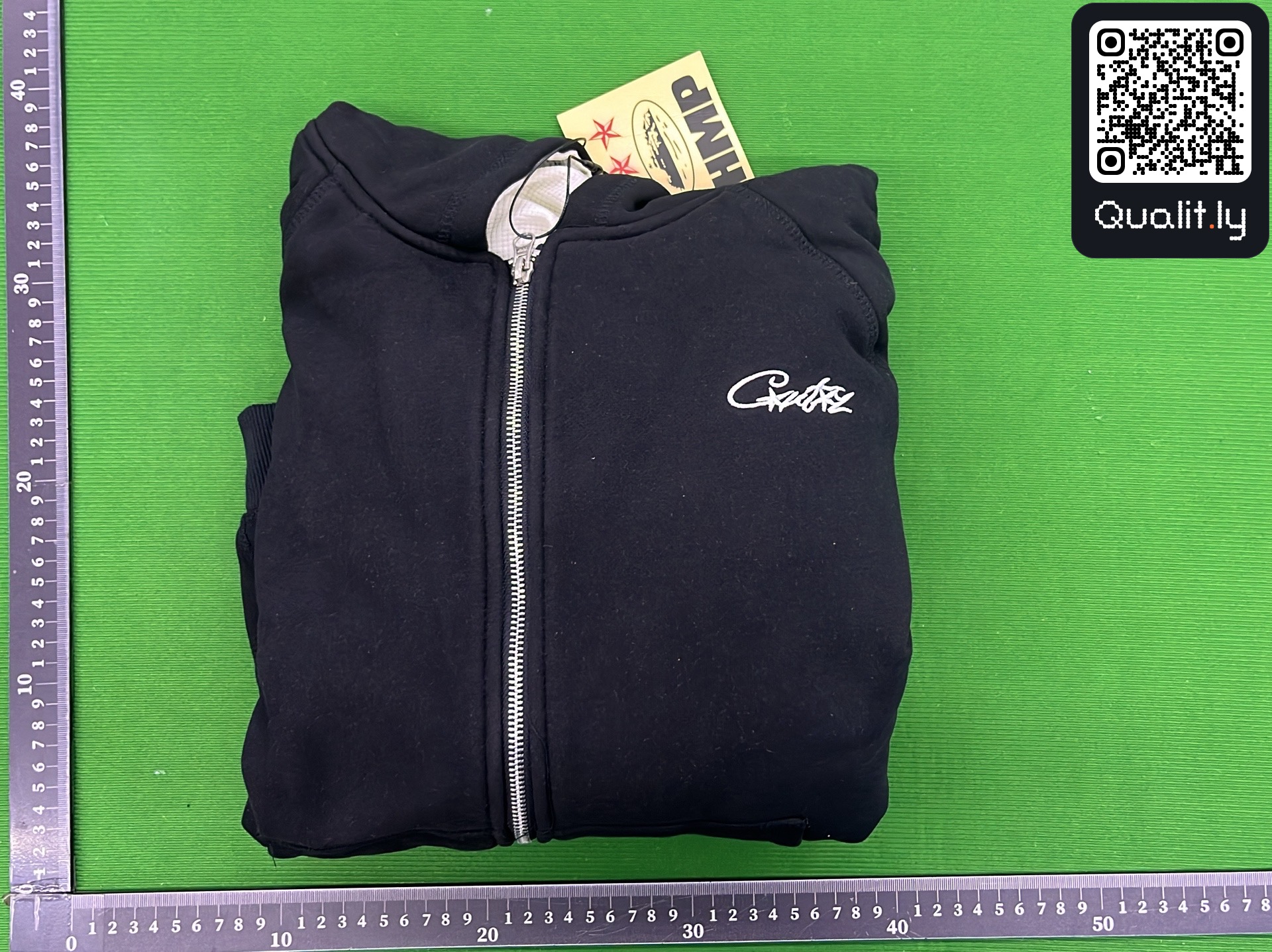 Sweater QC photo 1 of 8