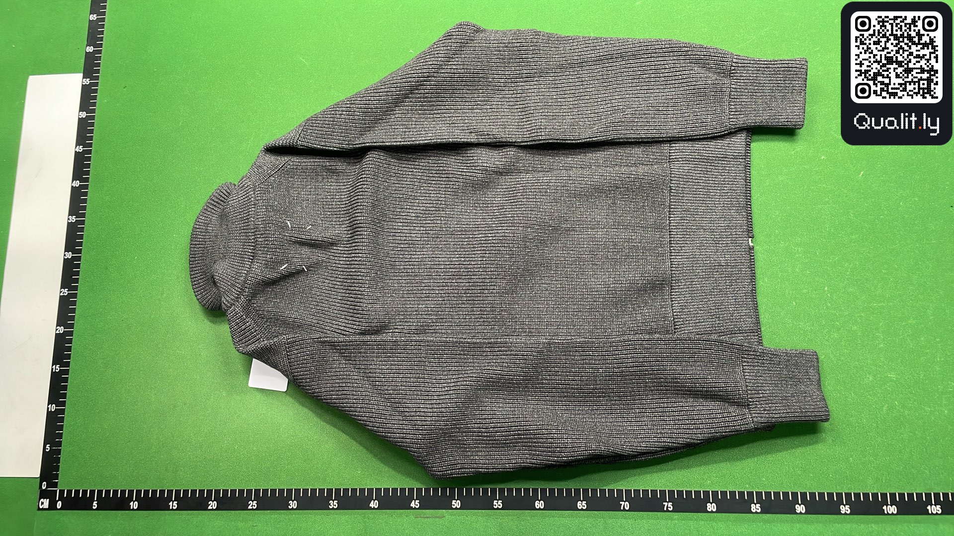 Sweater QC photo 3 of 8