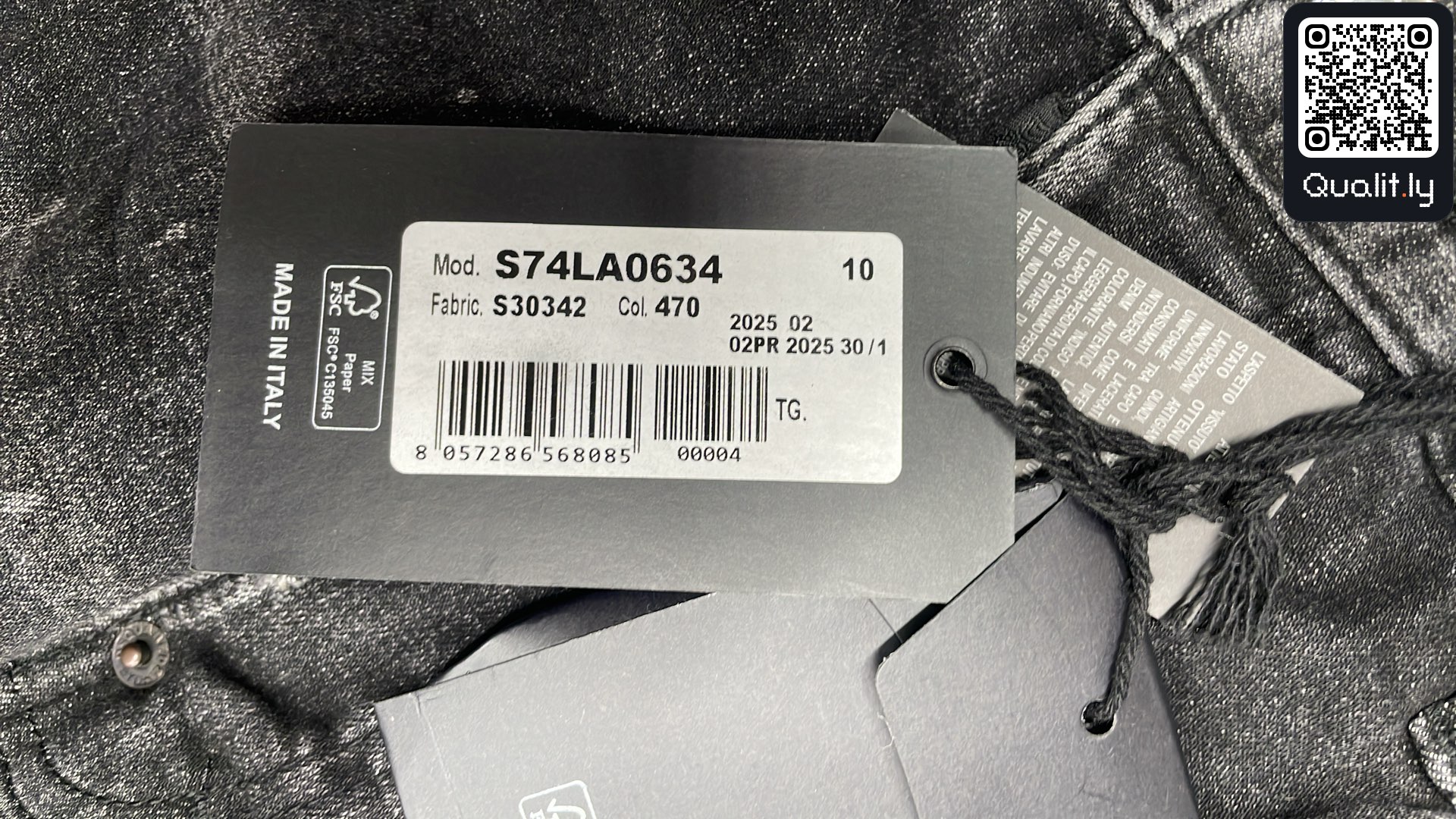 Jeans QC photo 1 of 4