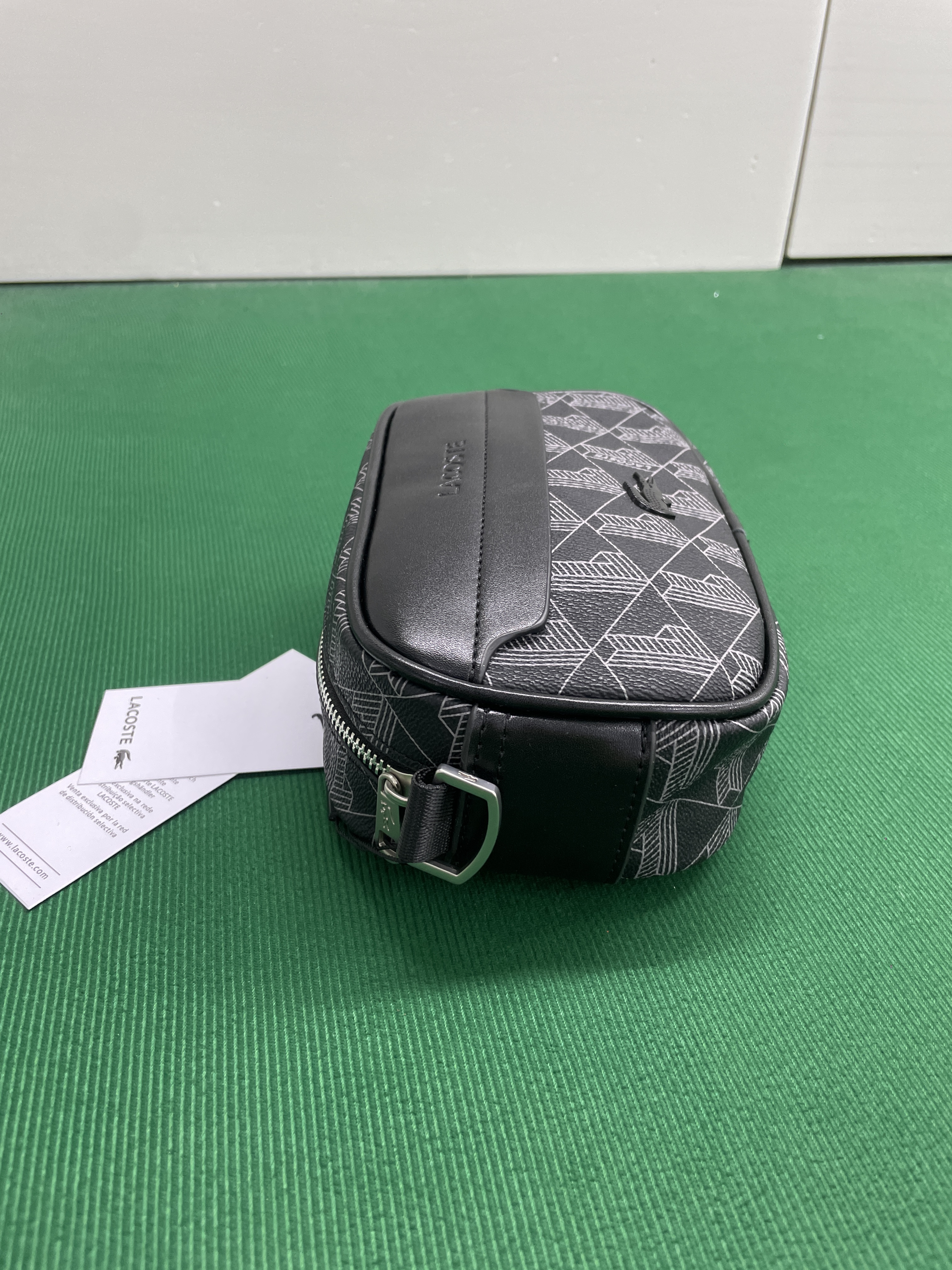Bag QC photo 3 of 5