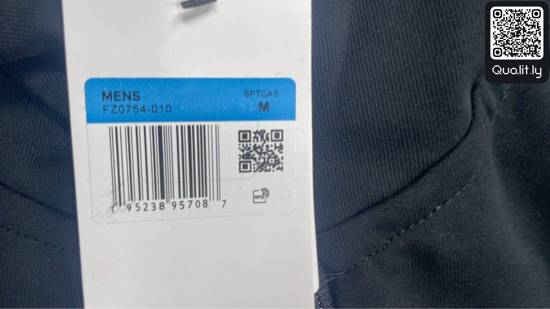 Jacke — QC-Foto 1 von 14