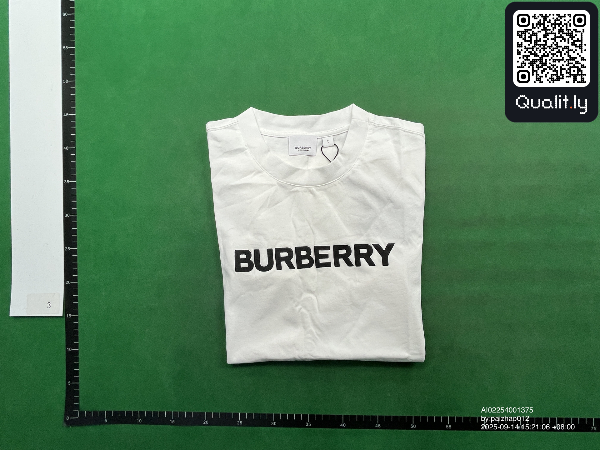 T-Shirt — QC-Foto 1 von 30