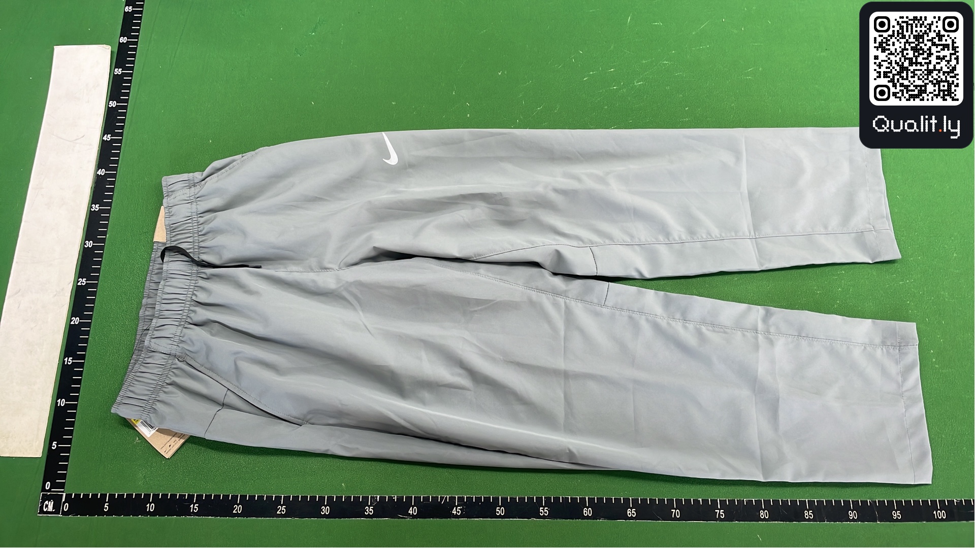 Pants QC photo 2 of 4