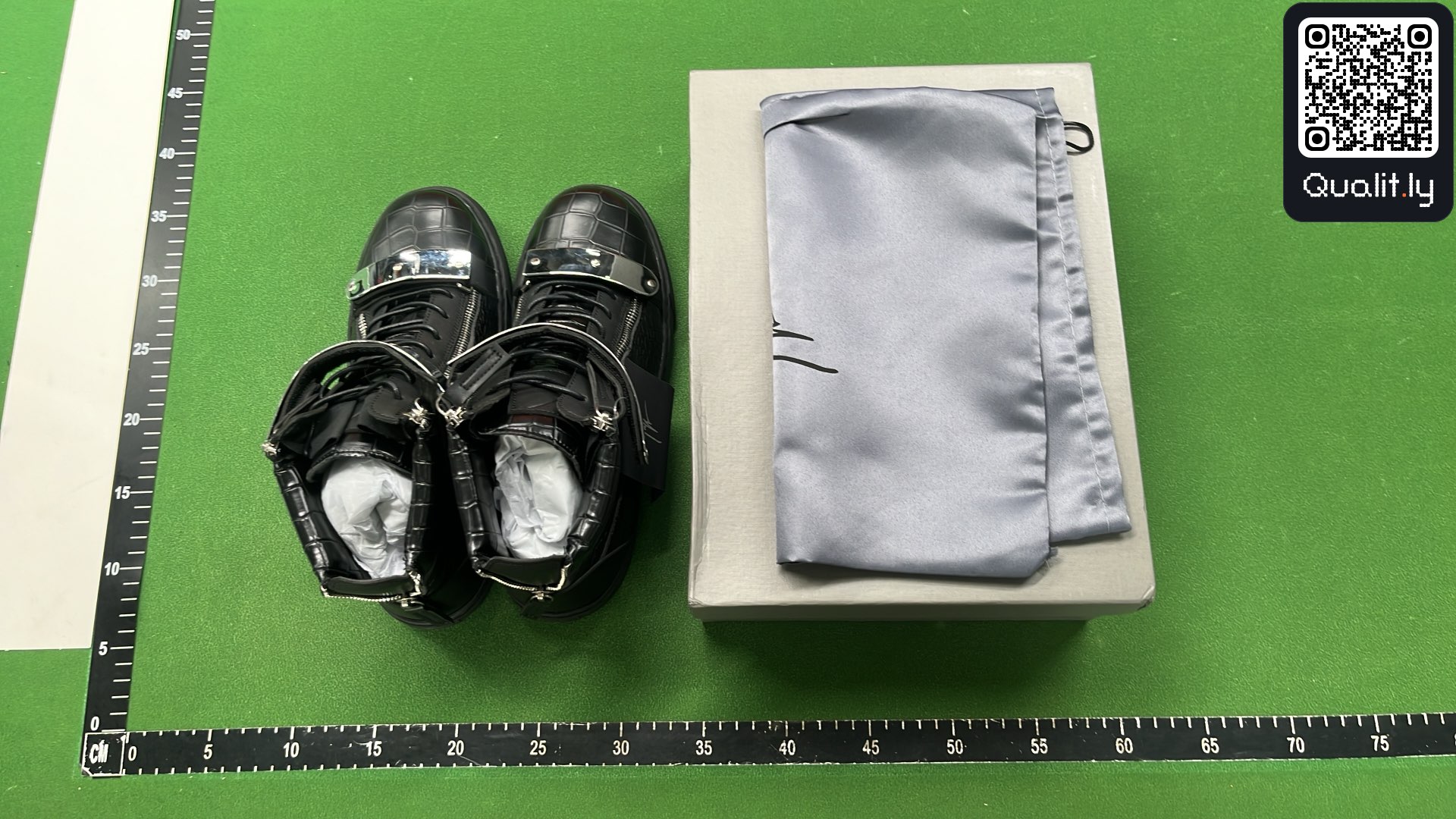 Buty za kostkę — zdjęcie QC 1 z 6