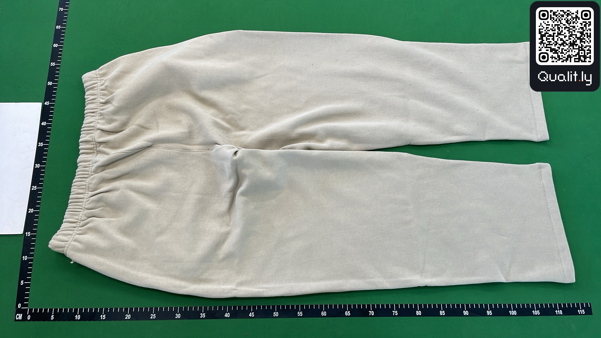 Pants QC photo 3 of 110