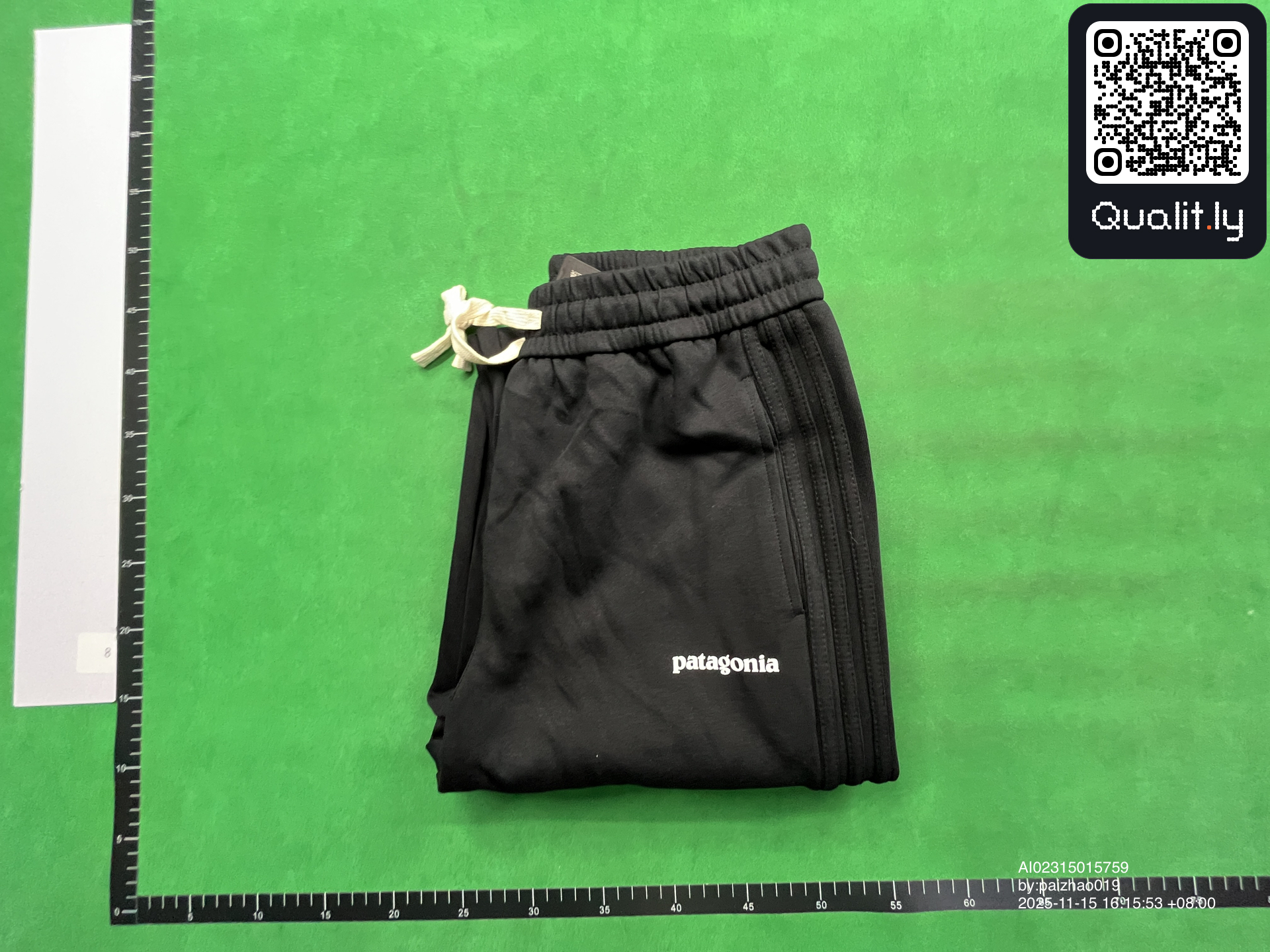 长裤 QC 照片 1 / 4