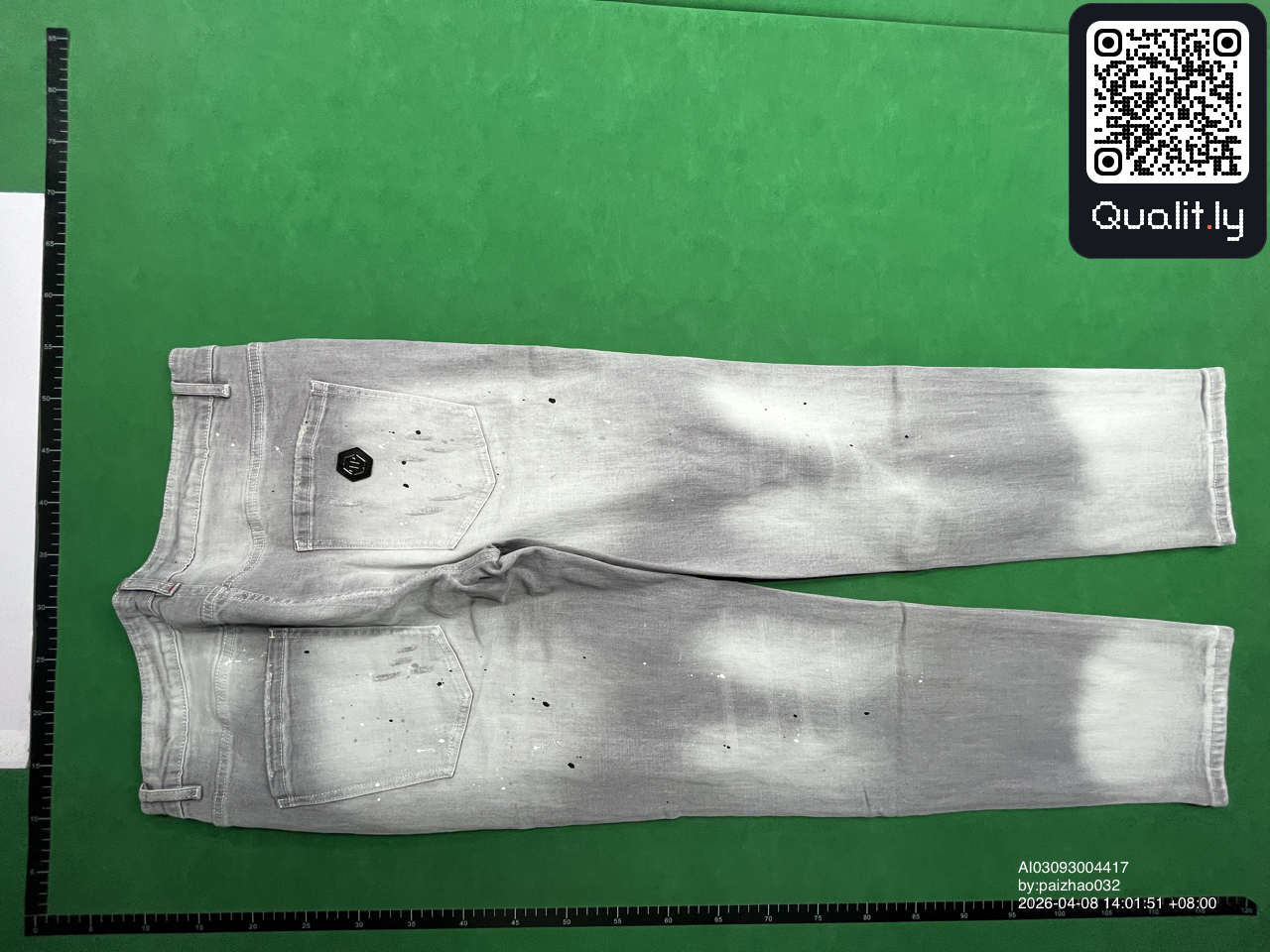Jeans QC photo 2 of 36