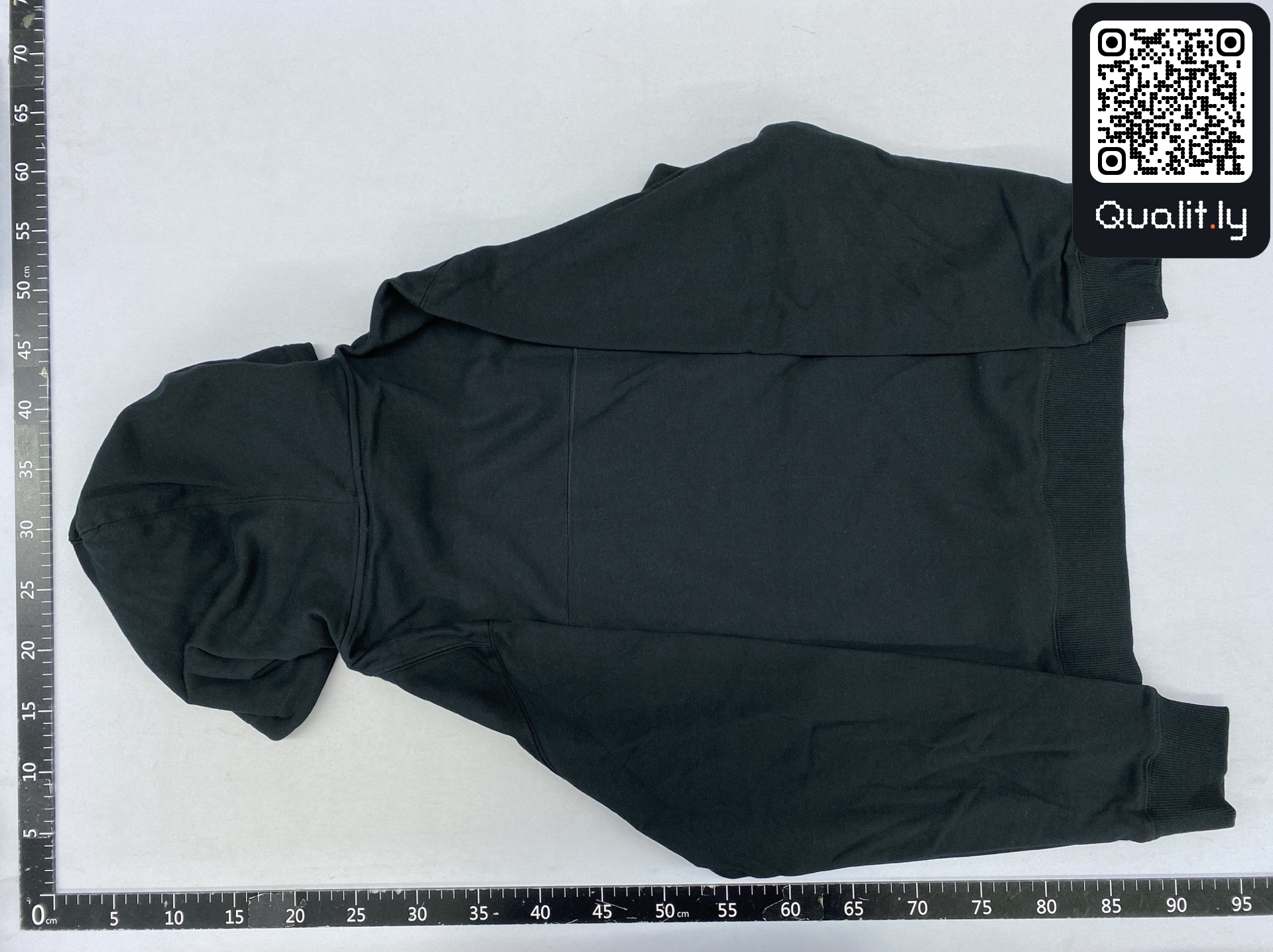 Hoodie — QC-foto 3 van 100