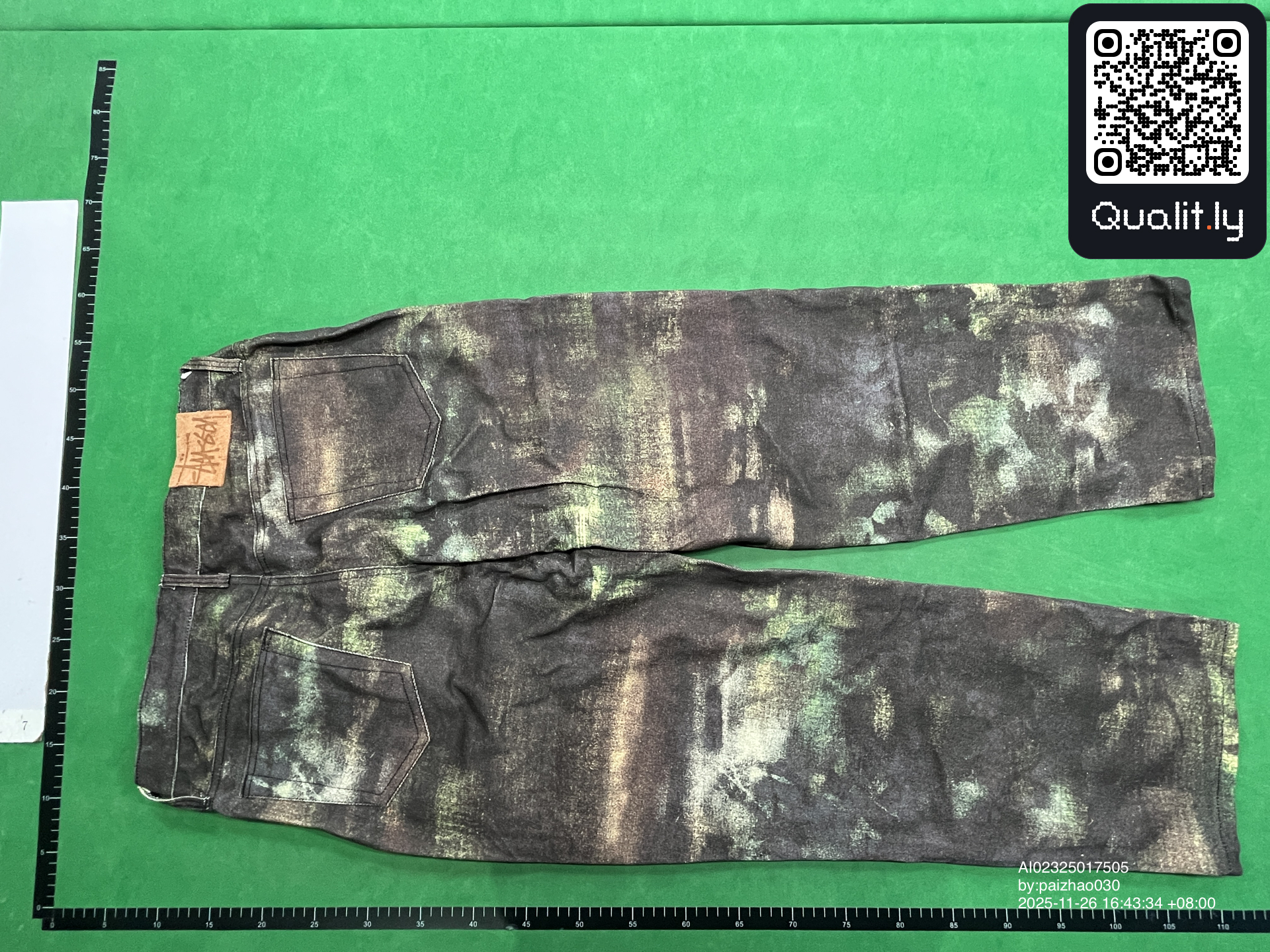 Jeans QC photo 2 of 4