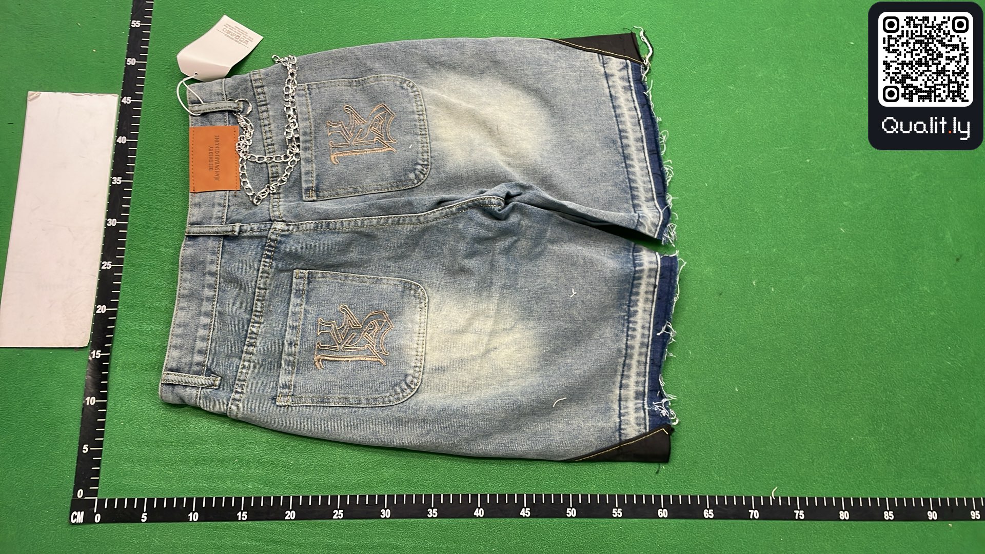 Jeans QC photo 3 of 4