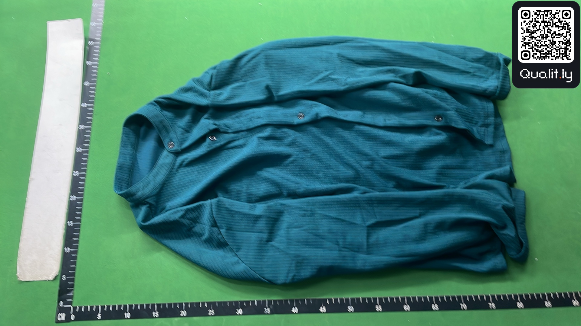 T-shirt — photo QC 2 sur 24