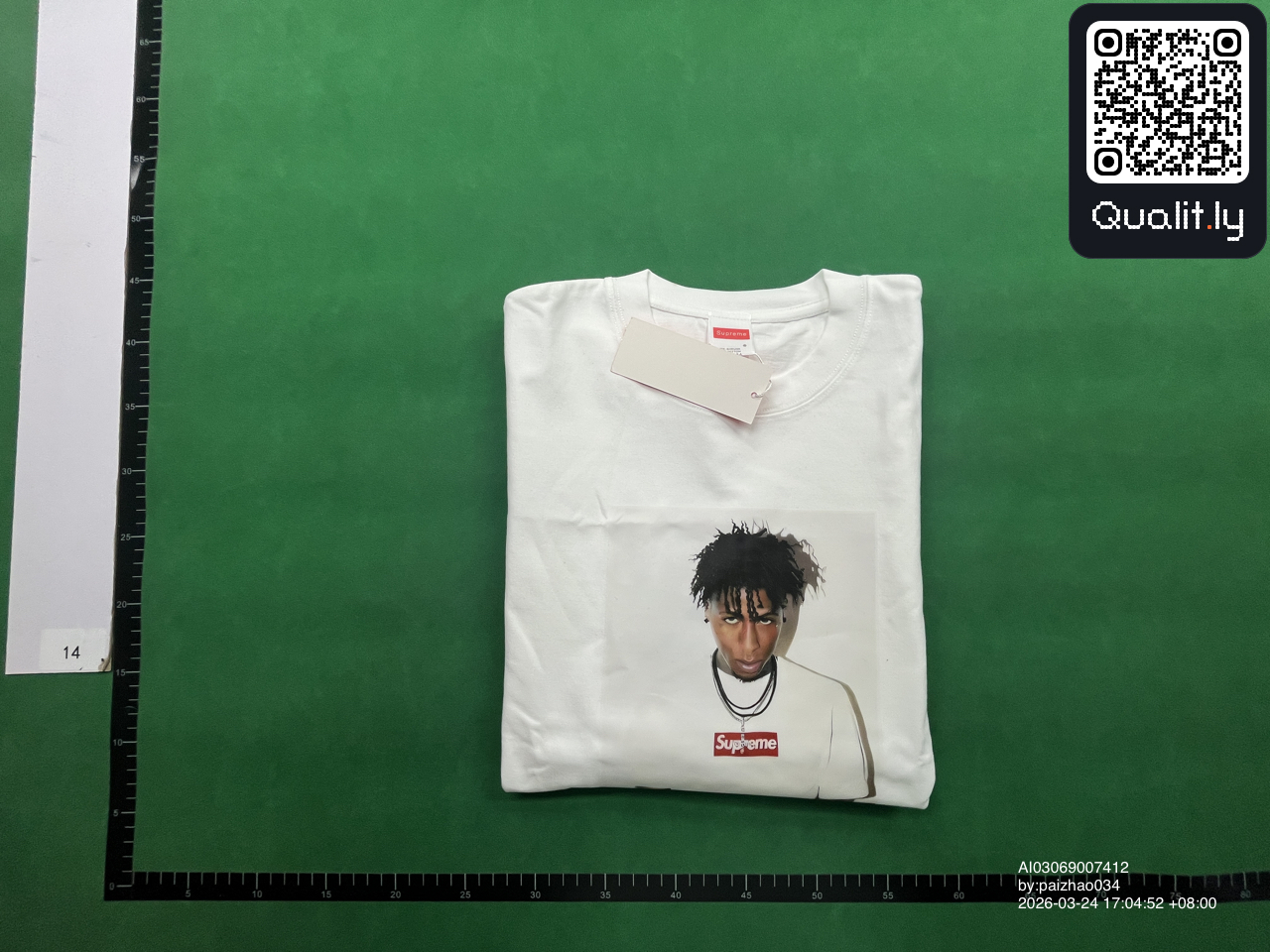 Tricou — fotografie QC 1 din 8