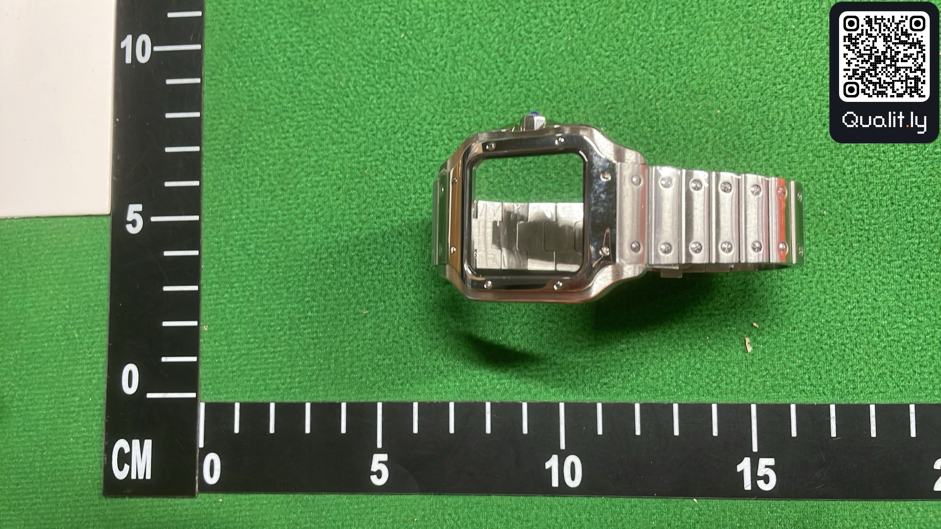 Montre — photo QC 1 sur 6