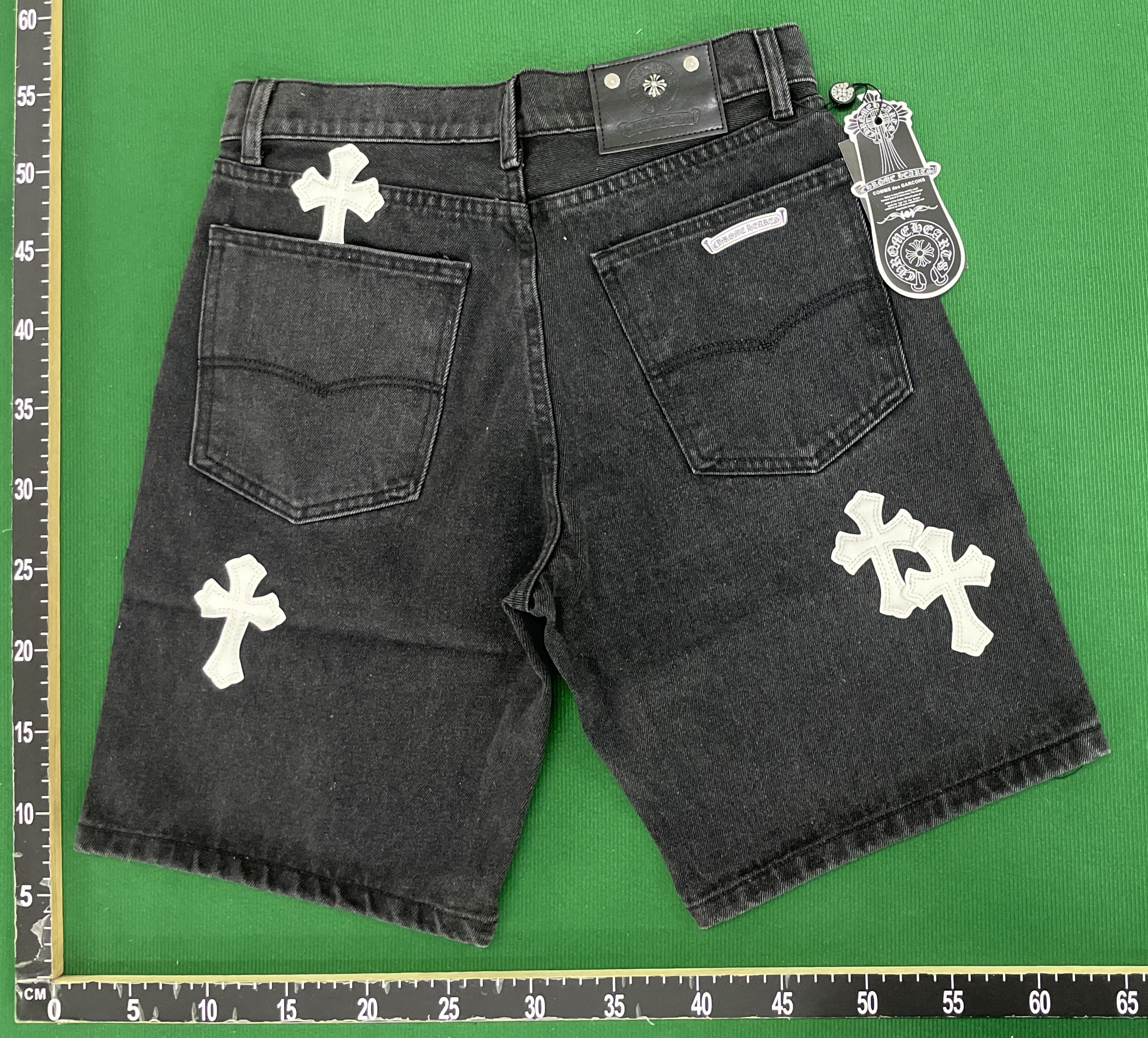 Jeans QC photo 3 of 33