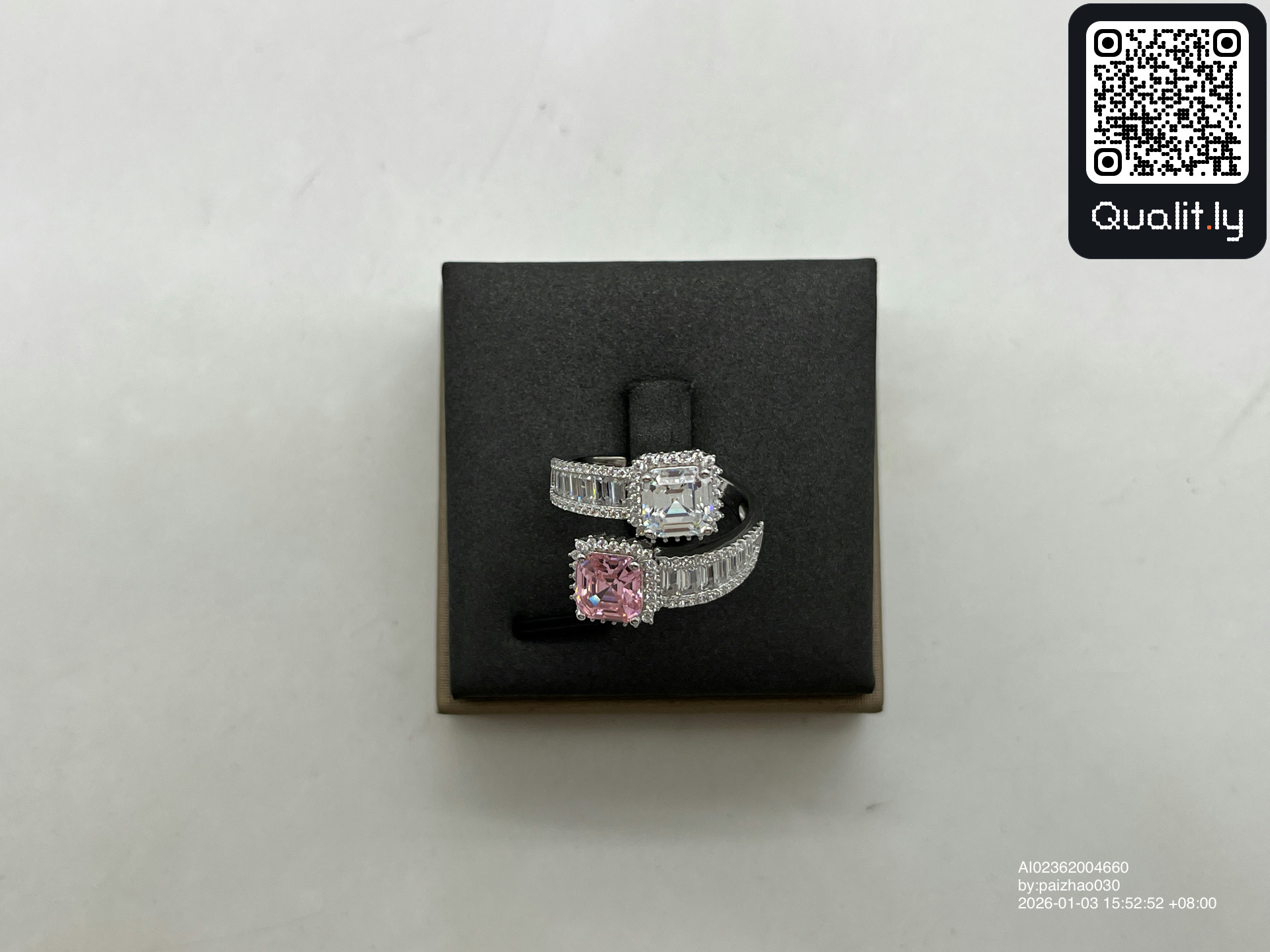 Jewelry QC photo 2 of 6
