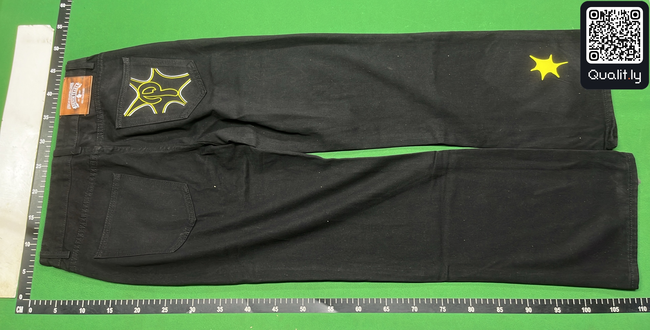 牛仔裤 QC 照片 3 / 12