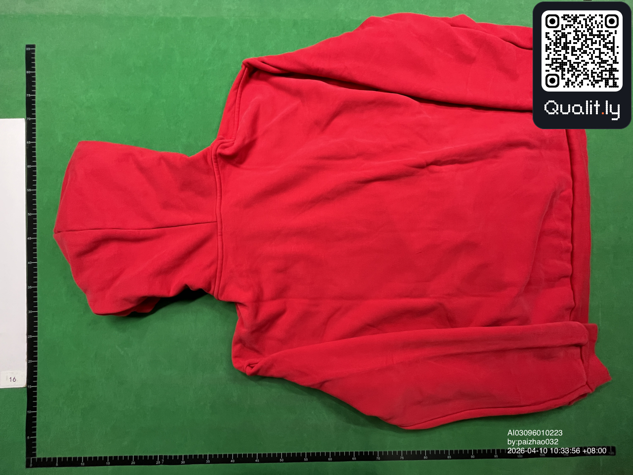 Hoodie — QC-Foto 3 von 10