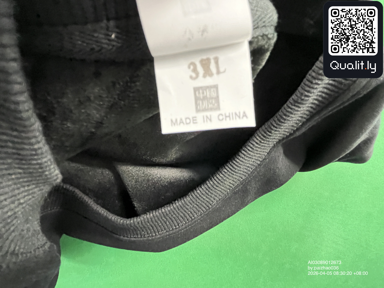 Sweatshirt — QC-foto 1 av 46