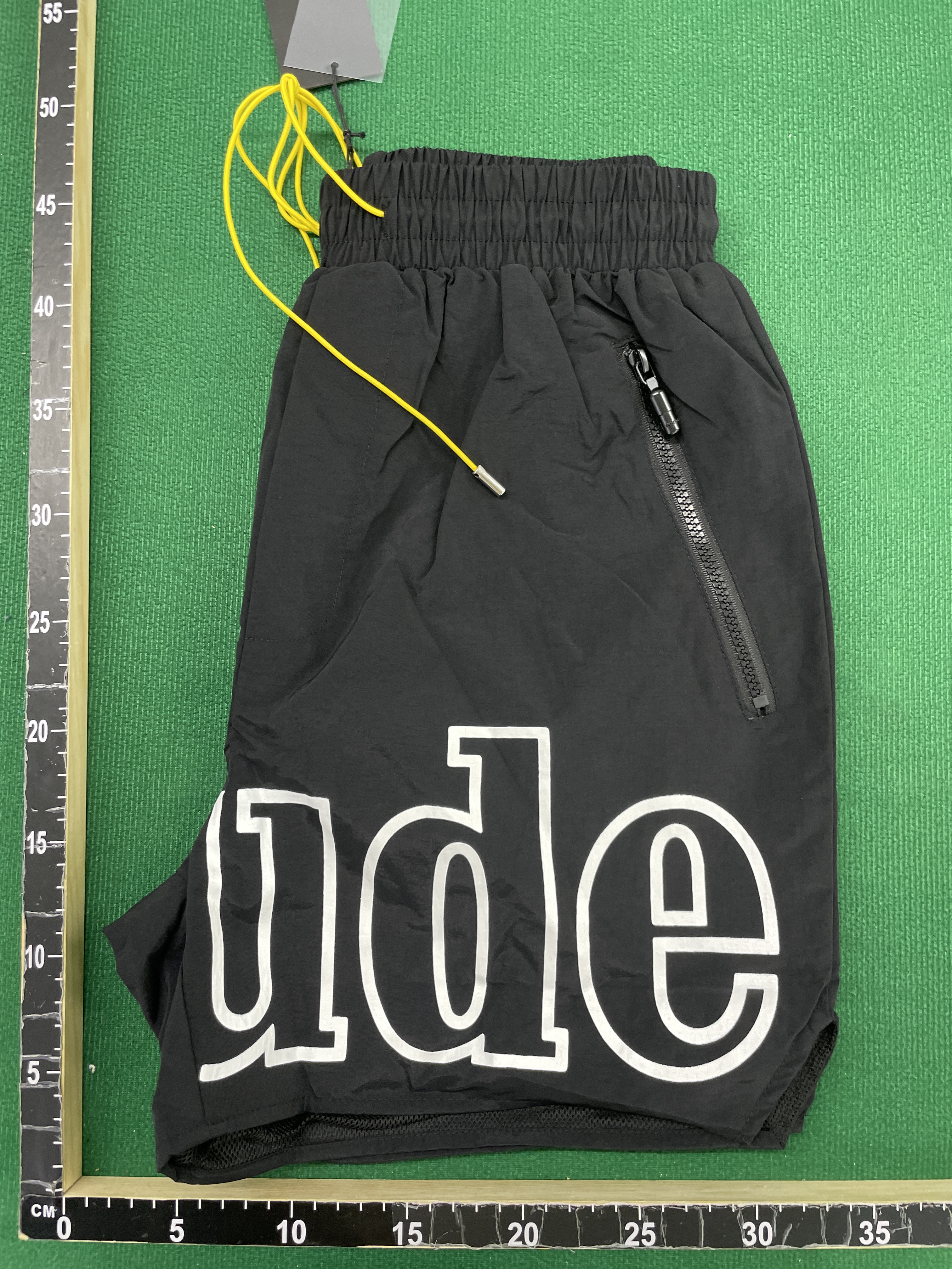 Shorts — QC-Foto 1 von 51